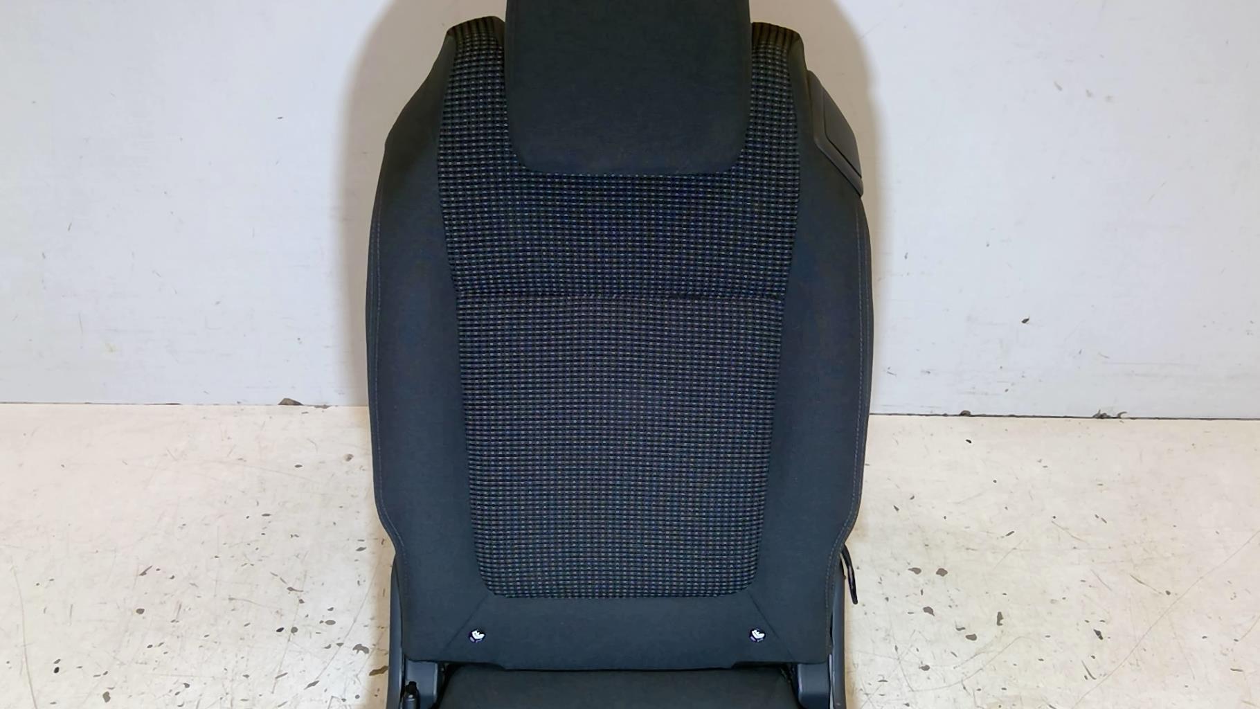 Siege central gauche PEUGEOT 5008 1 PHASE 1 Diesel - 1