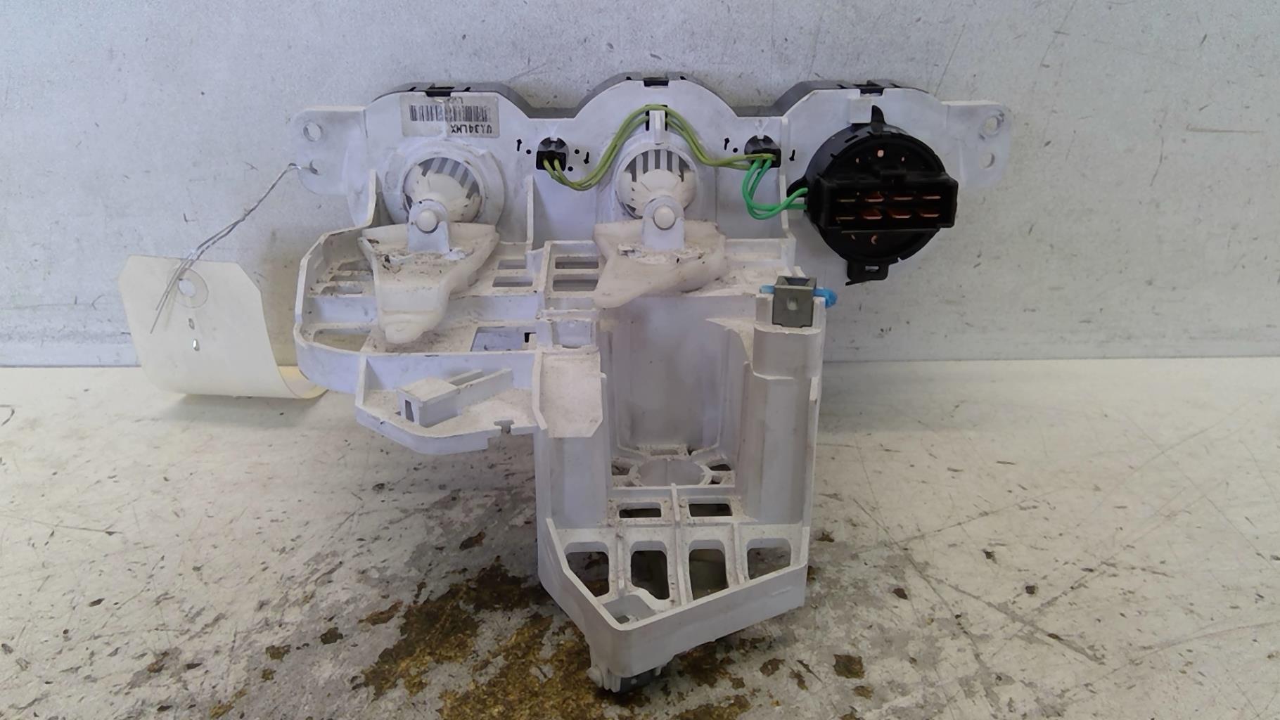 Commande chauffage KIA PICANTO 1 PHASE 2 Essence - 1