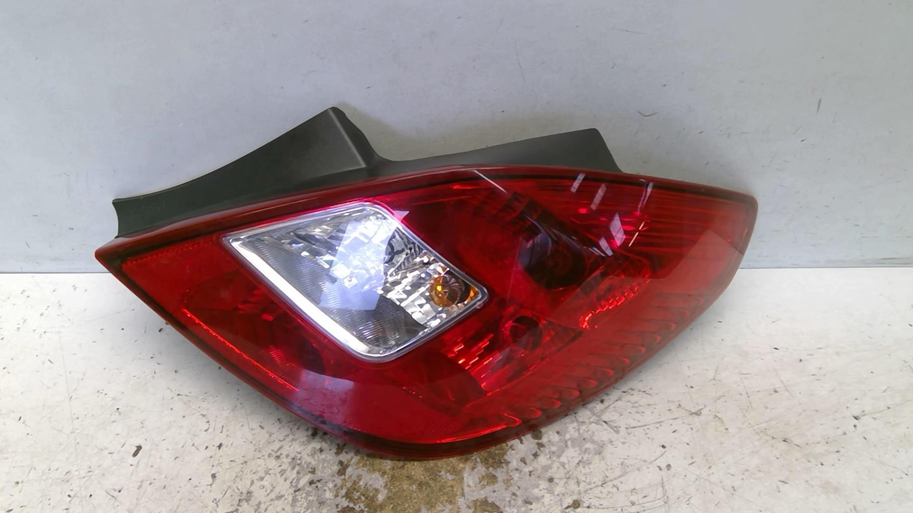 Fanale posteriore principale destro (luci) OPEL CORSA D PHASE 2 Diésel - 1