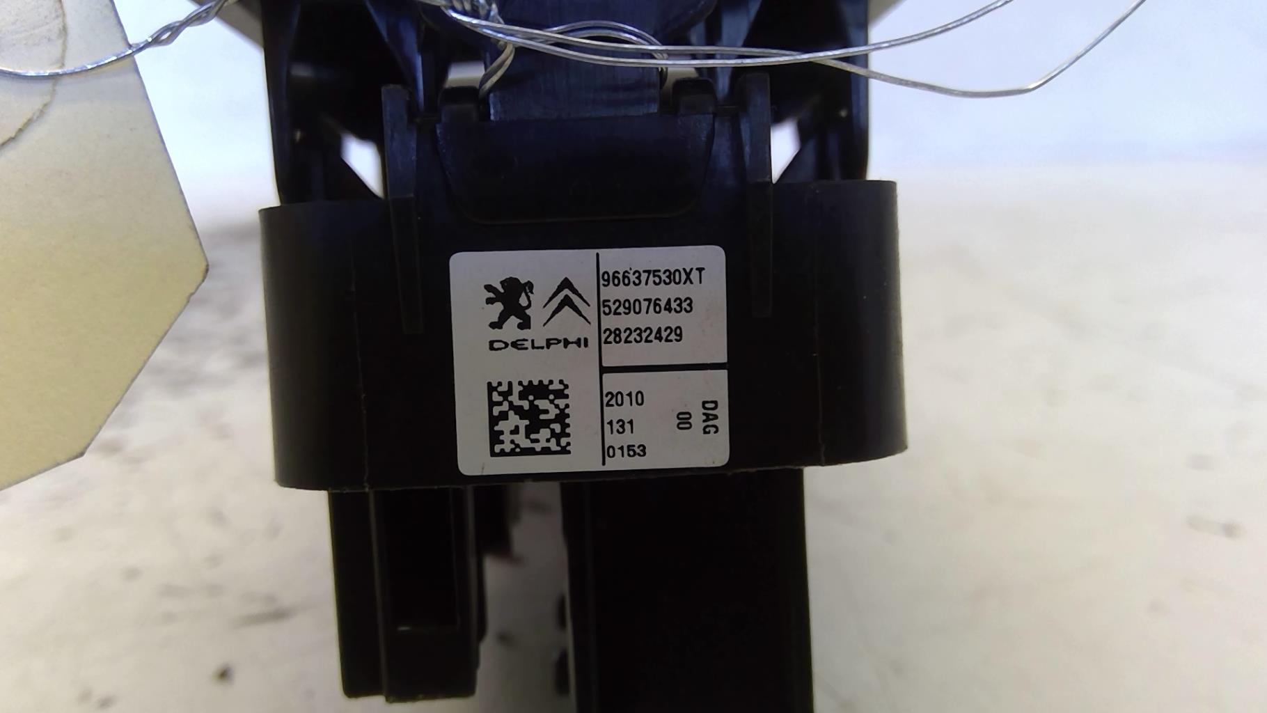 Interruttore lavacristalli anteriore sinistro CITROEN C3 2 PHASE 1 Diésel - 1