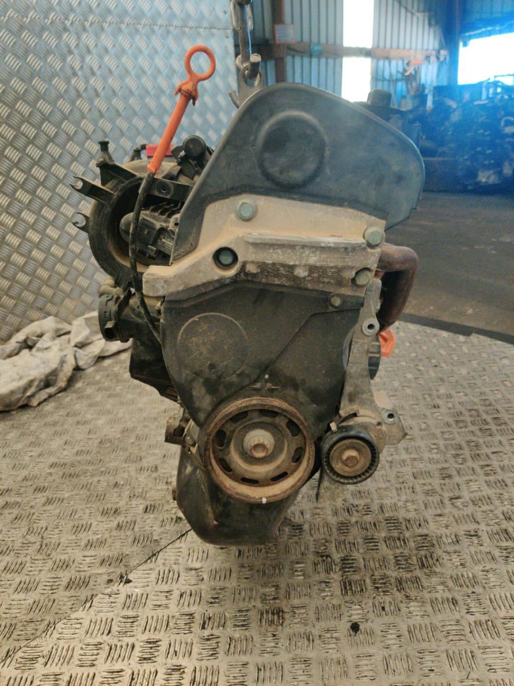 Moteur SEAT IBIZA 3 PHASE 1 Essence - 1
