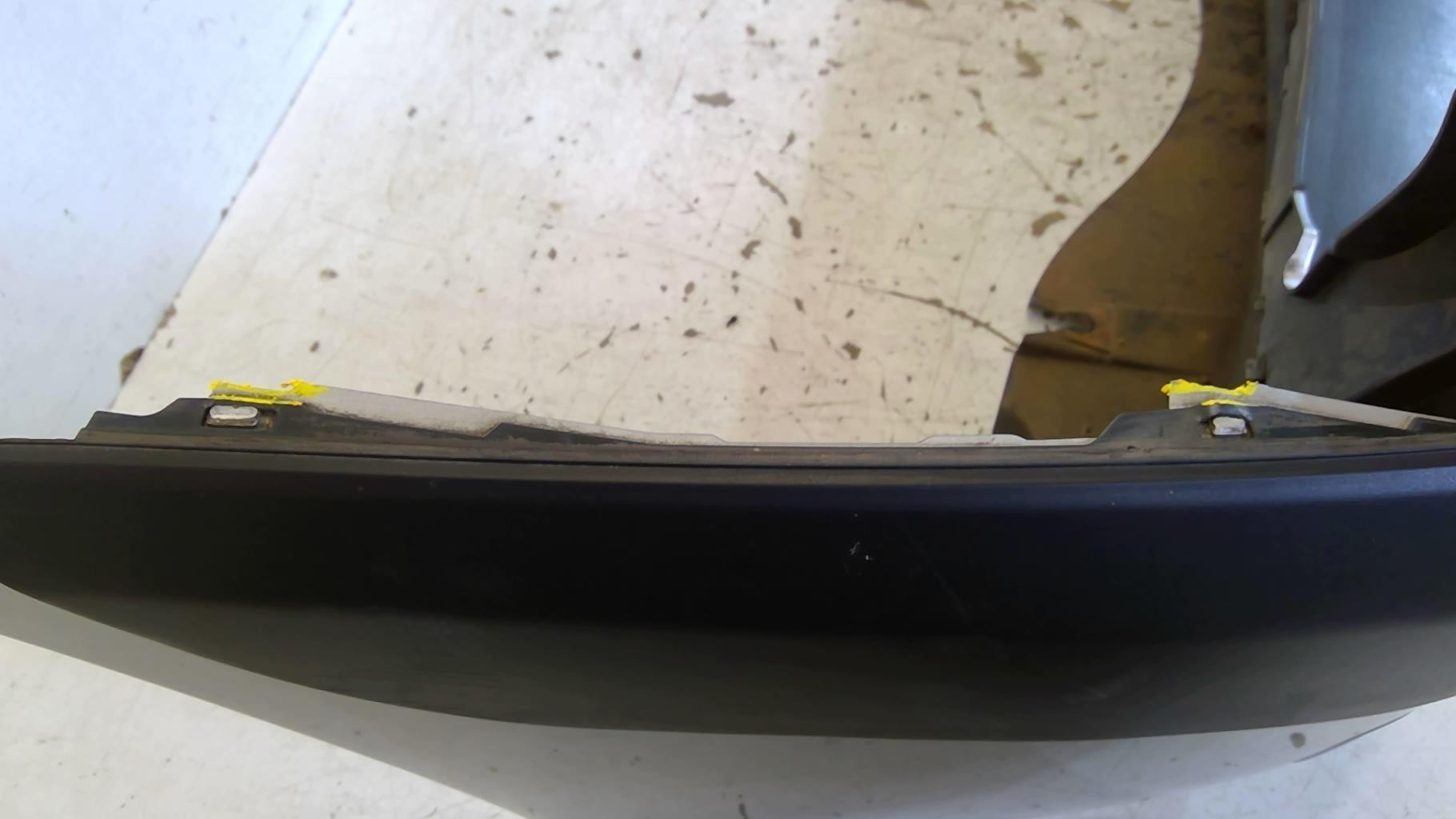 Pare choc arriere CITROEN C8 Diesel - 1