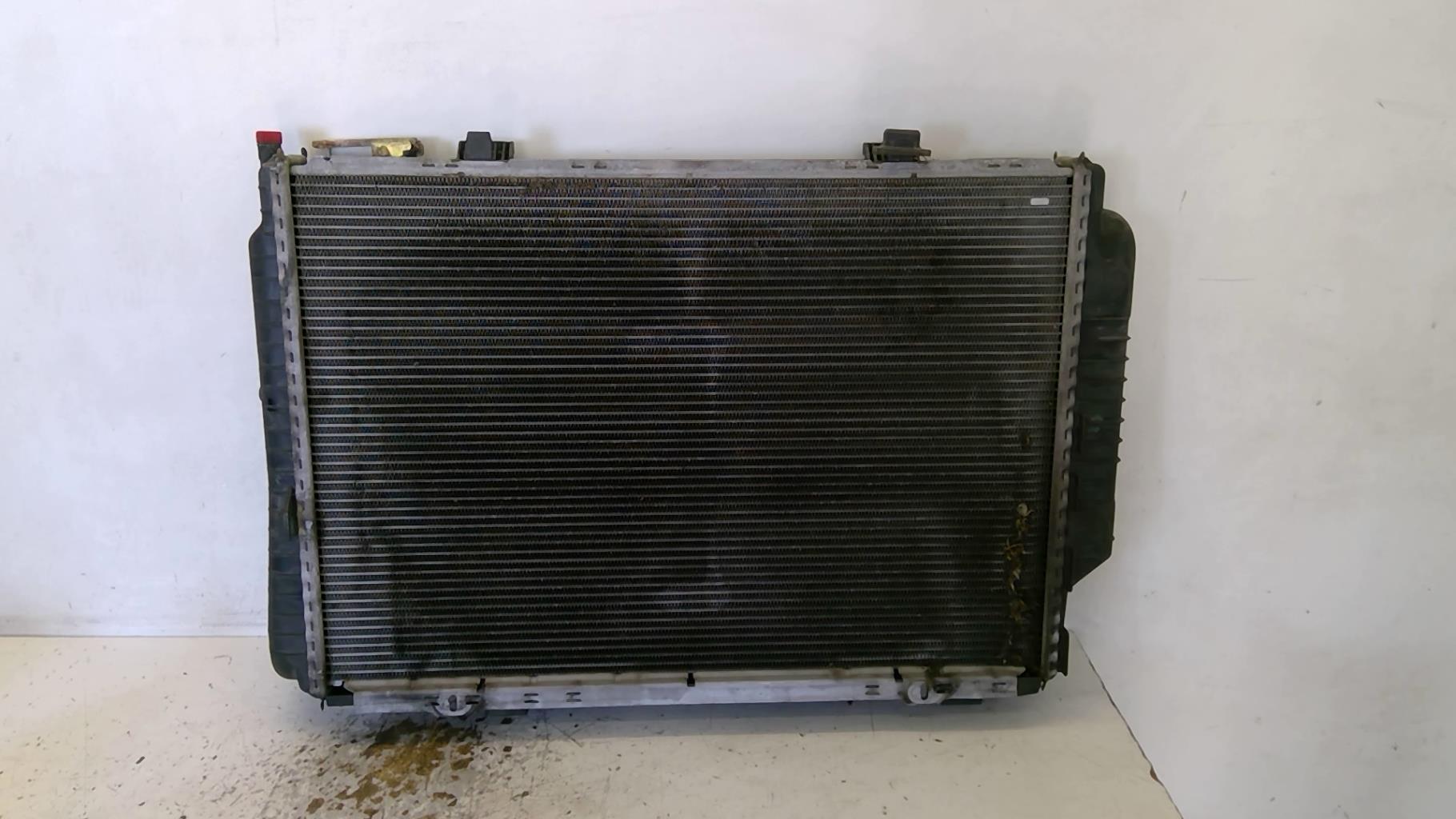 Radiateur eau MERCEDES CLASSE C 202 PHASE 2 Diesel - 1