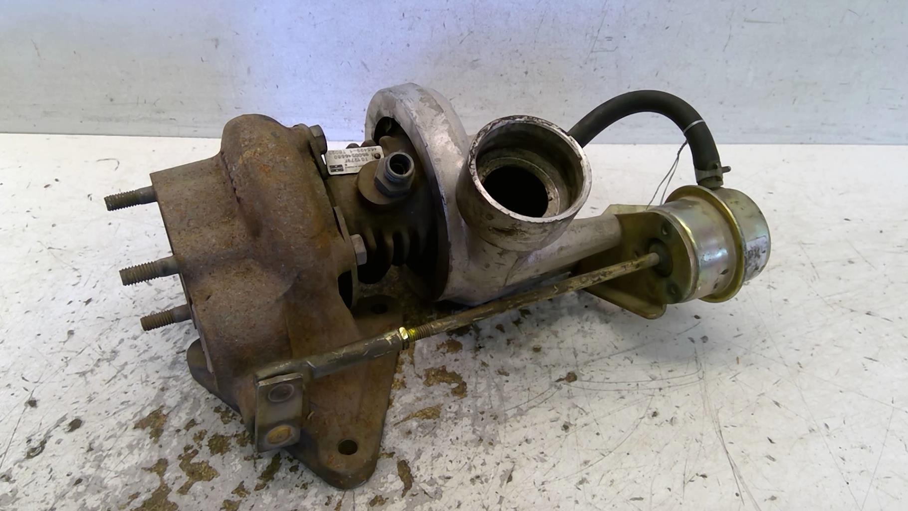 Turbo PEUGEOT 605  - 1