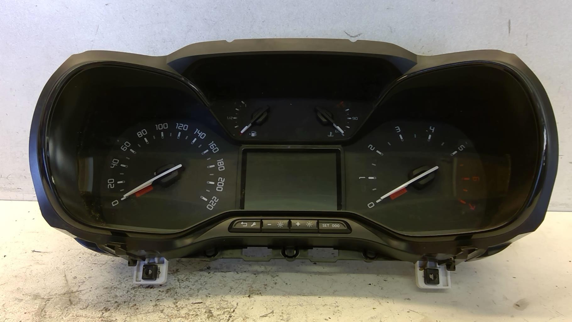 Compteur CITROEN BERLINGO 3 XL PHASE 1 Diesel - 1