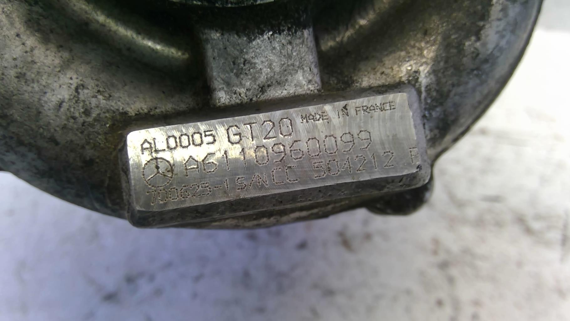 Turbo MERCEDES CLASSE E 210 PHASE 1 Diesel - 1