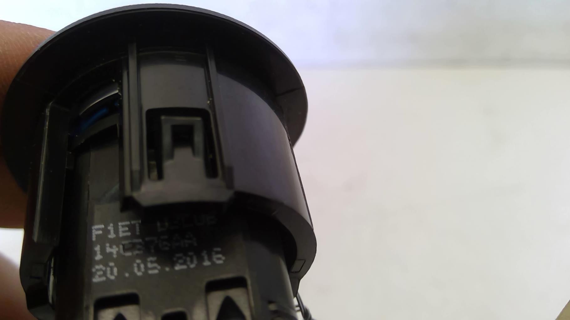 Bouton de demarrage FORD FOCUS 3 PHASE 2 Diesel - 1