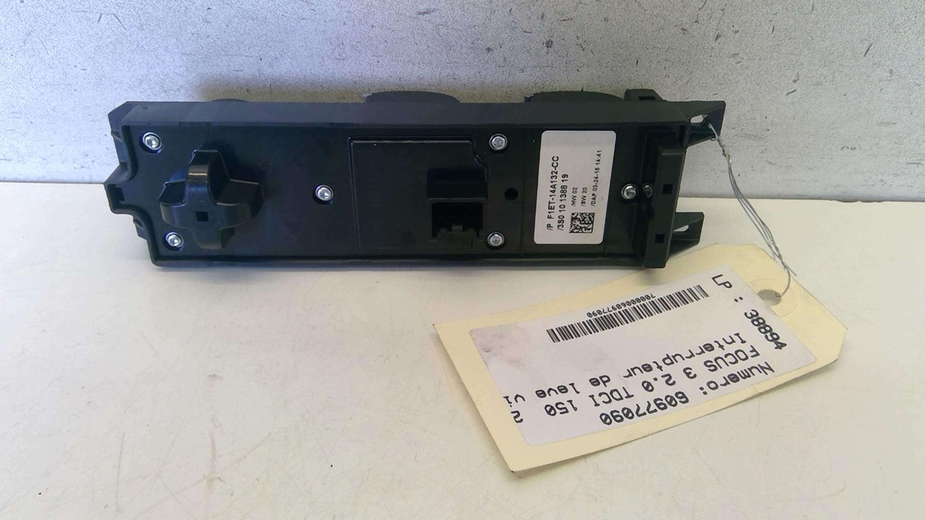 Interruttore lavacristalli anteriore sinistro FORD FOCUS 3 PHASE 2 Diésel - 1