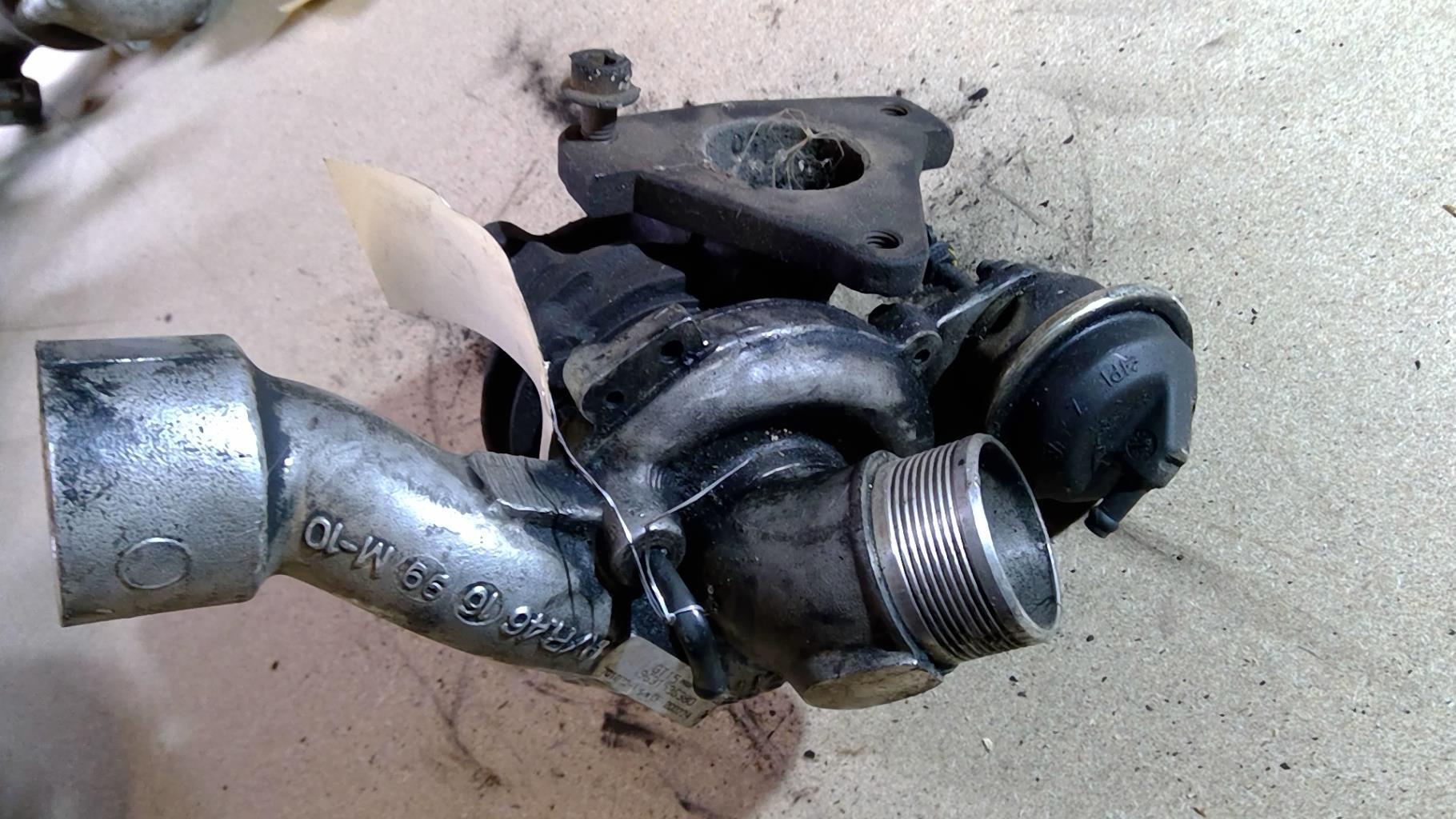 Turbo PEUGEOT 806  - 1