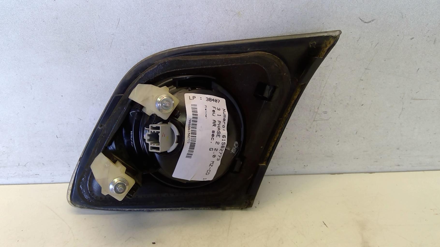 Feu arriere secondaire gauche (feux) MAZDA 3 1 PHASE 2 Diesel - 1