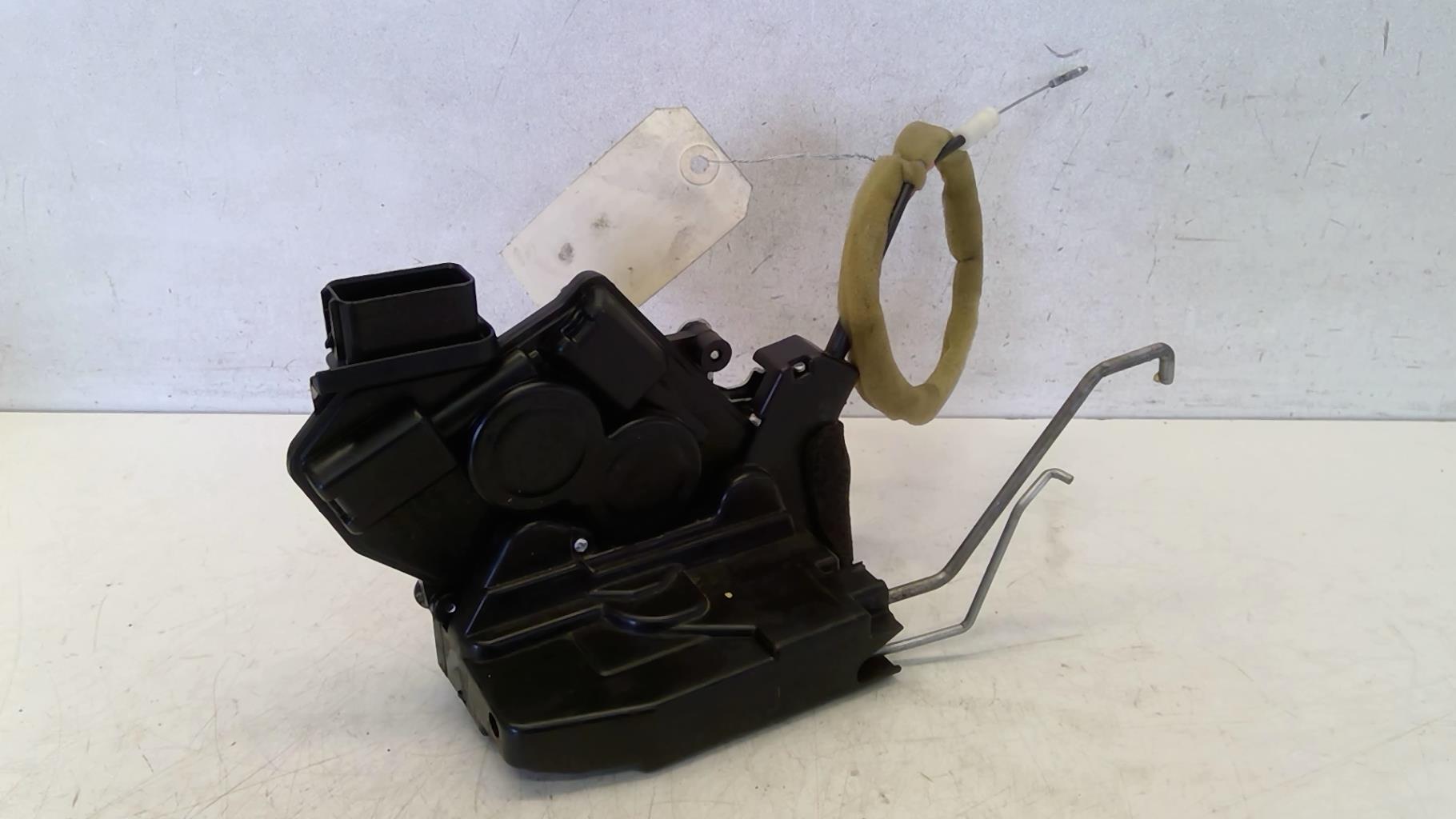 Serrure avant gauche MAZDA 3 1 PHASE 2 Diesel - 1