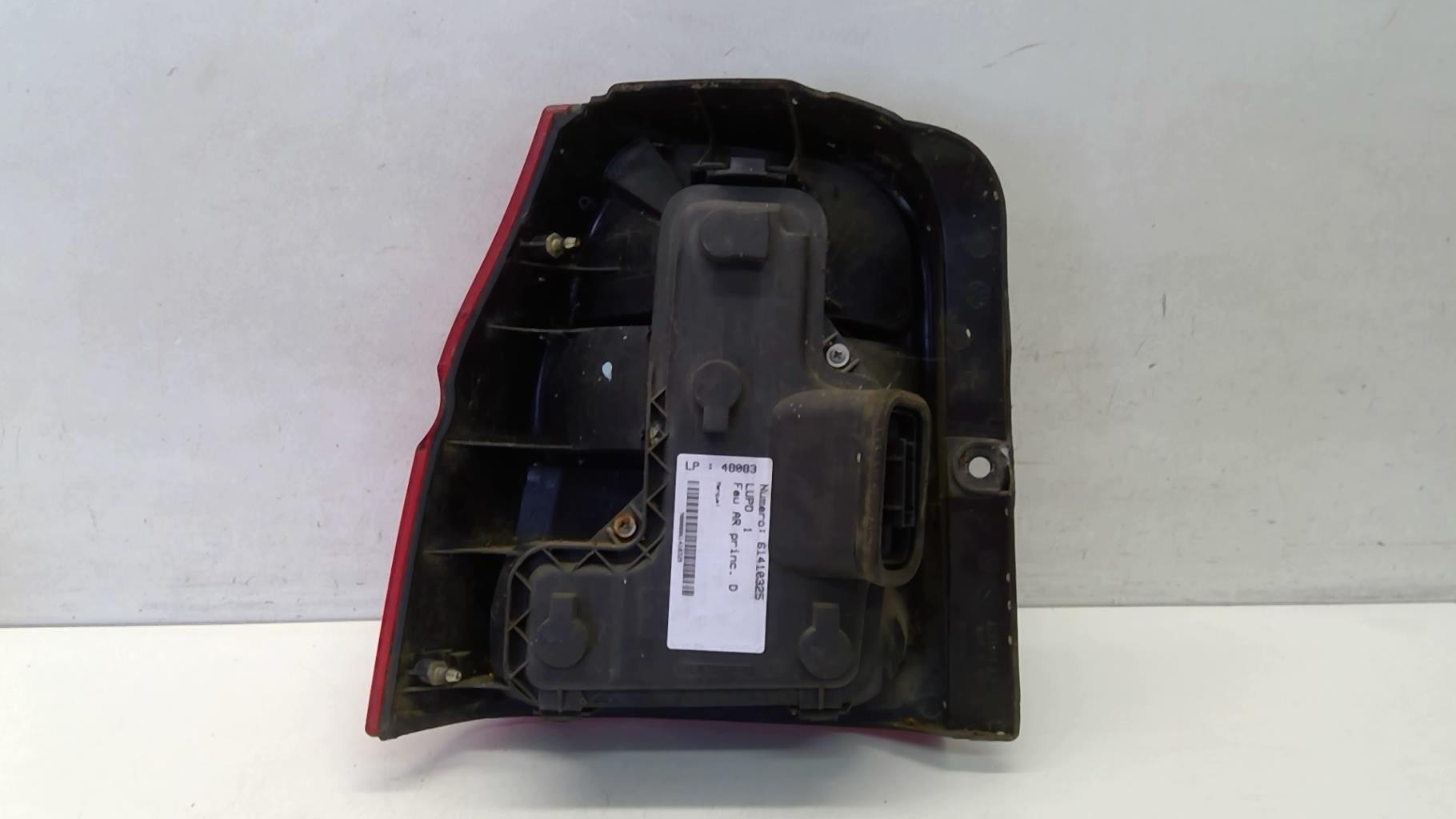 Fanale posteriore principale destro (luci) VOLKSWAGEN LUPO Gasolina - 1