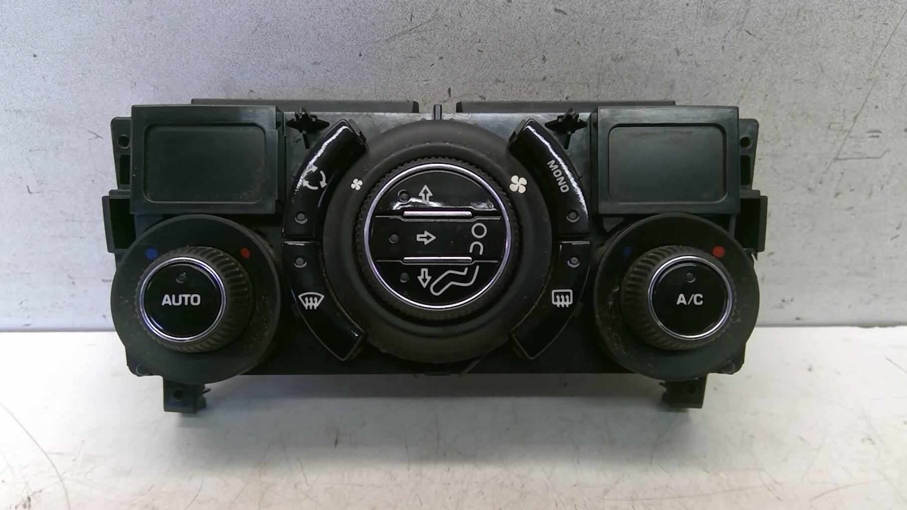 Commande chauffage CITROEN C3 PICASSO PHASE 1 Diesel - 1