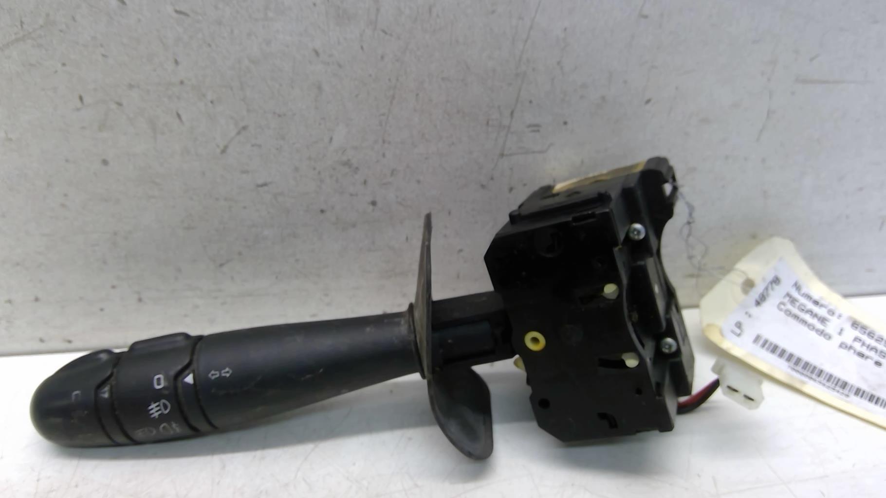 Commodo phare RENAULT MEGANE 1 PHASE 2 Diesel - 1