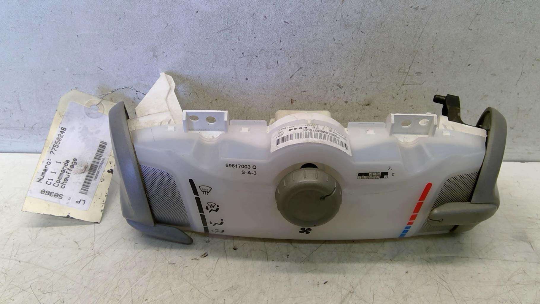Commande chauffage CITROEN C1 1 PHASE 1 Essence - 1