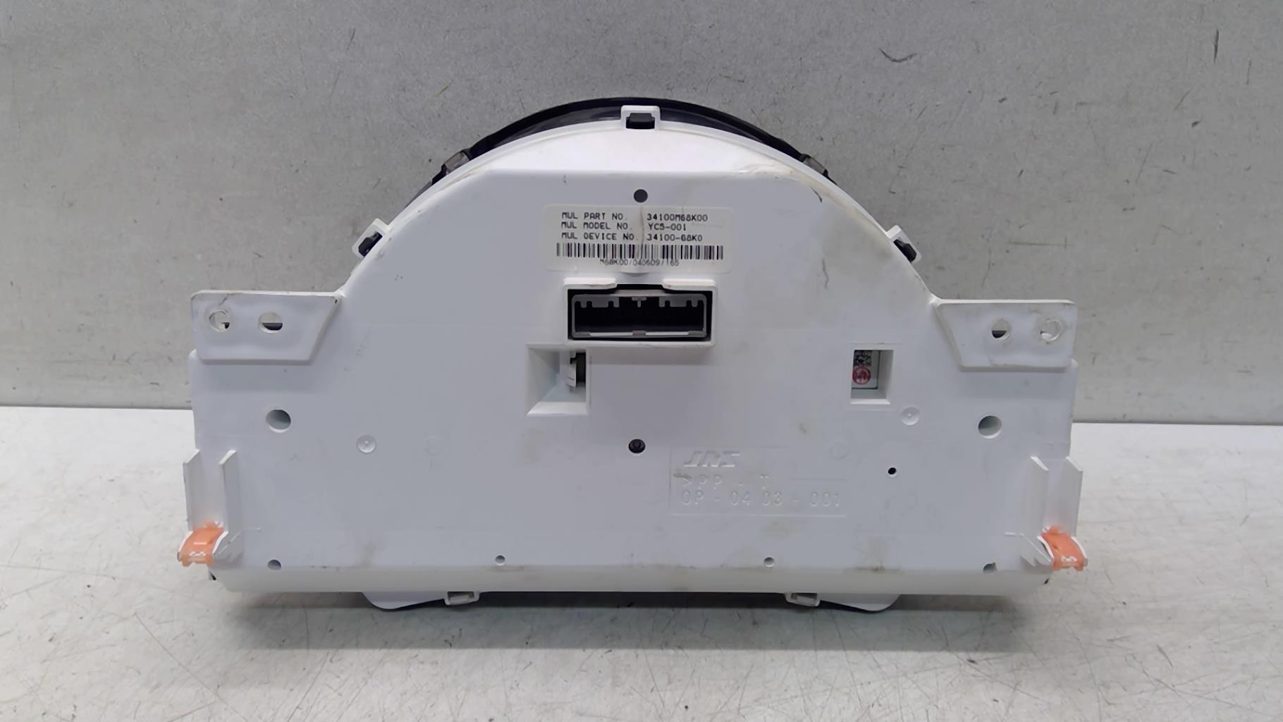 Compteur NISSAN PIXO Essence - 1