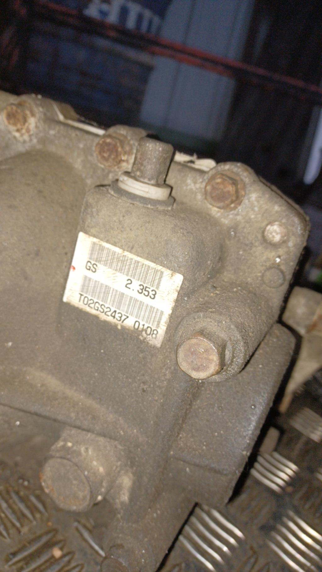 Pont (propulsion) PEUGEOT 4007 Diesel - 1