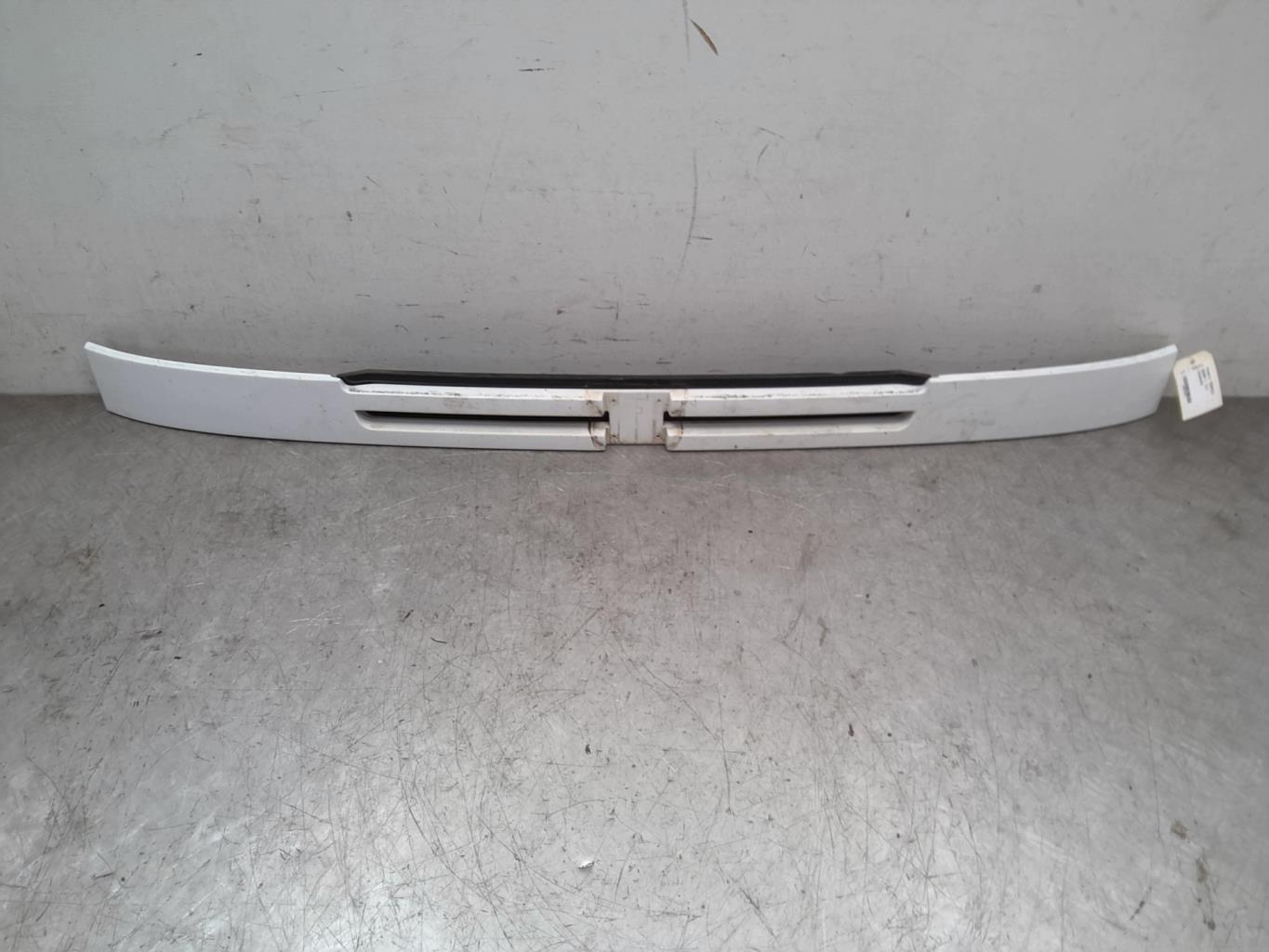 Calandre PEUGEOT BOXER 1 Diesel - 1