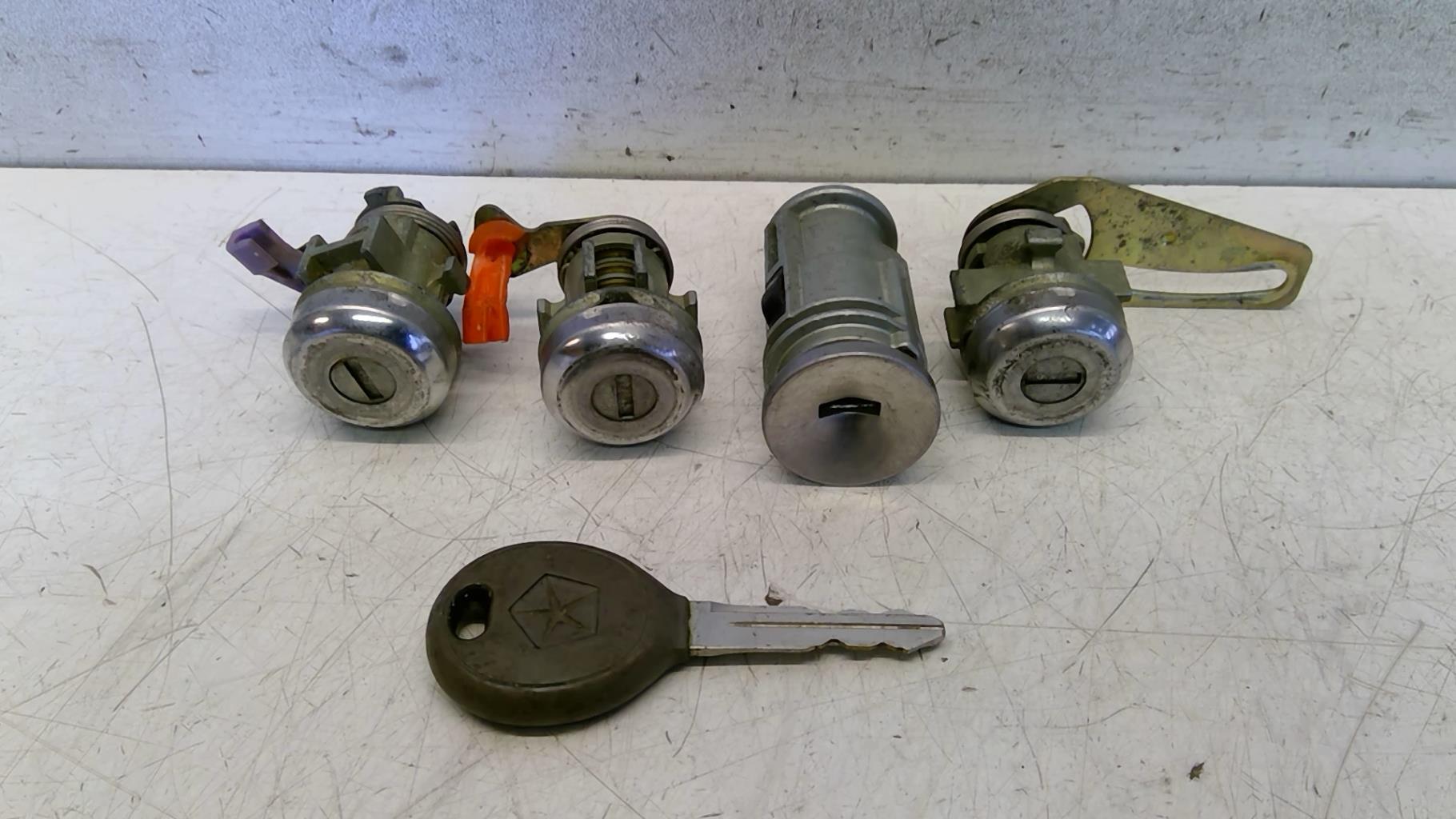 Kit barillet CHRYSLER VOYAGER 4 PHASE 1  - 1
