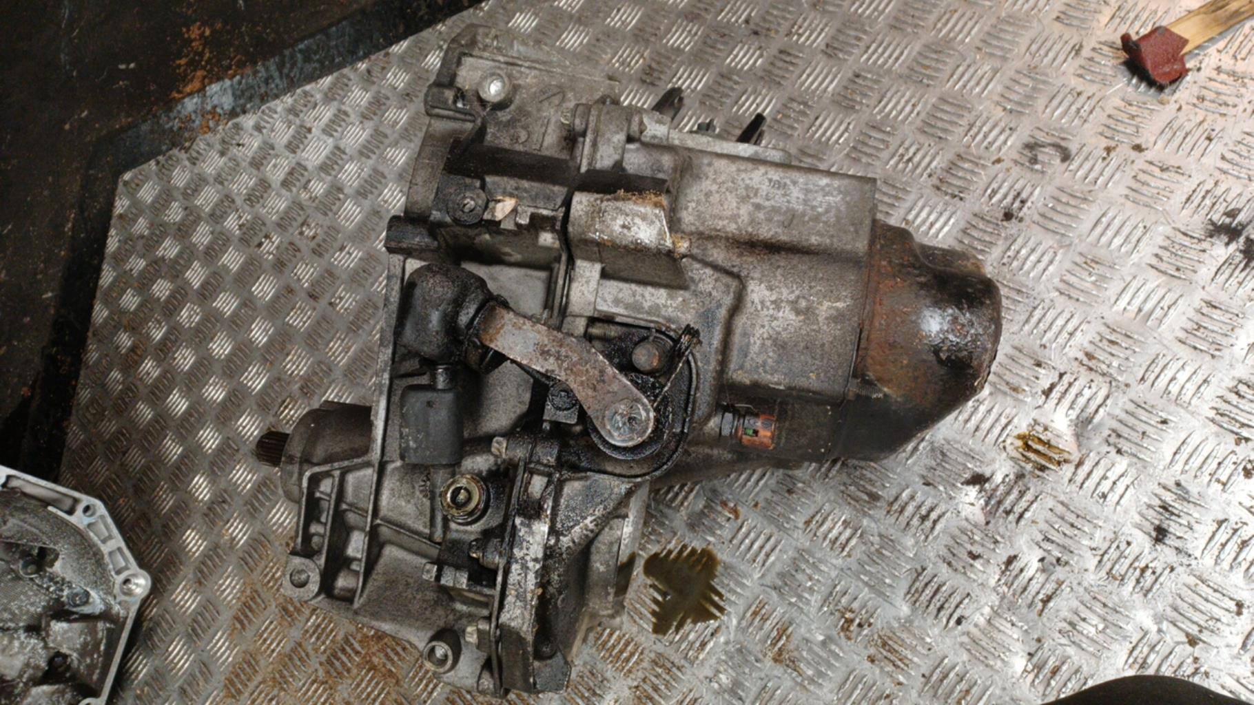 Boite de vitesses RENAULT CLIO 2 PHASE 1 Diesel - 1