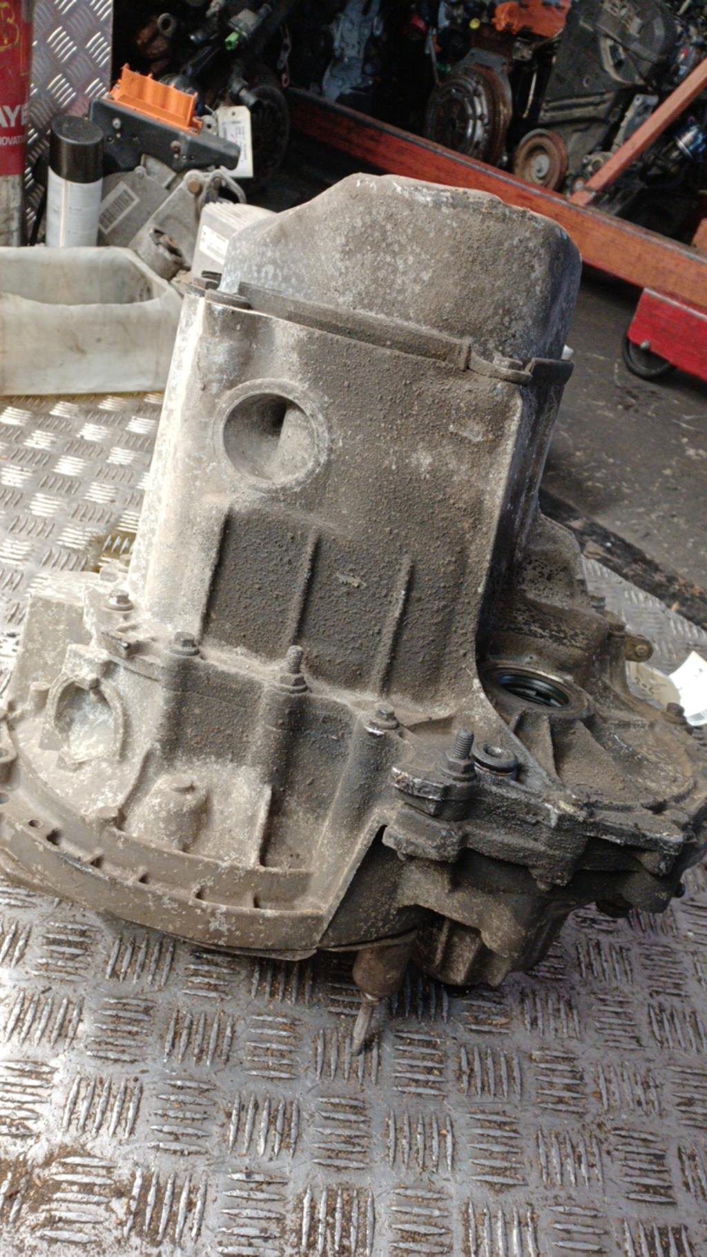 Boite de vitesses PEUGEOT 206 PHASE 1 Essence - 1