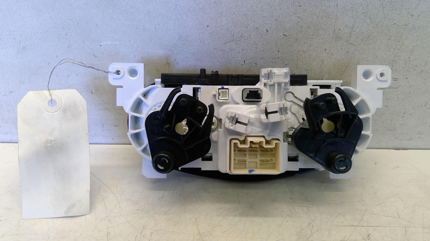Commande chauffage DACIA LODGY PHASE 2 Essence - 1
