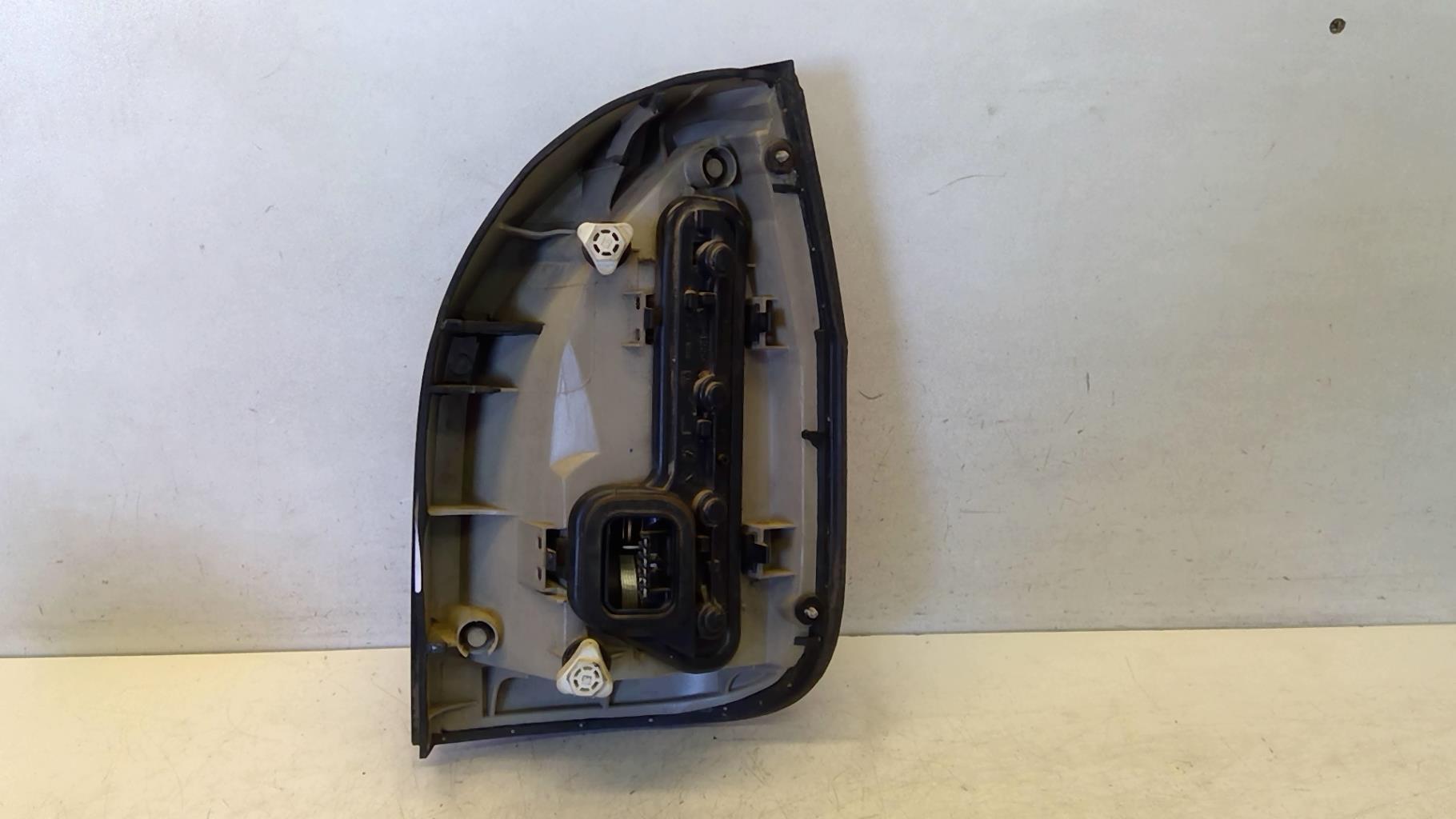 Fanale posteriore principale sinistro (luci) OPEL ZAFIRA A PHASE 1 Diésel - 1