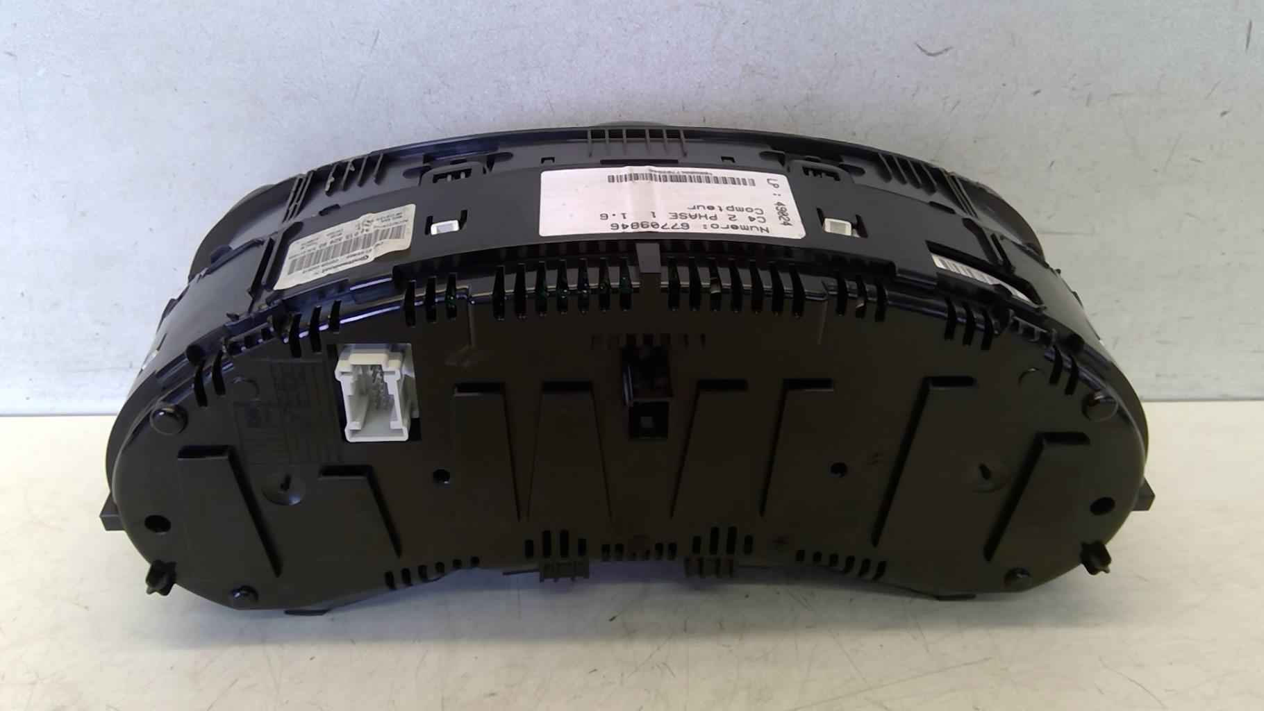 Compteur CITROEN C4 2 PHASE 1 Essence - 1