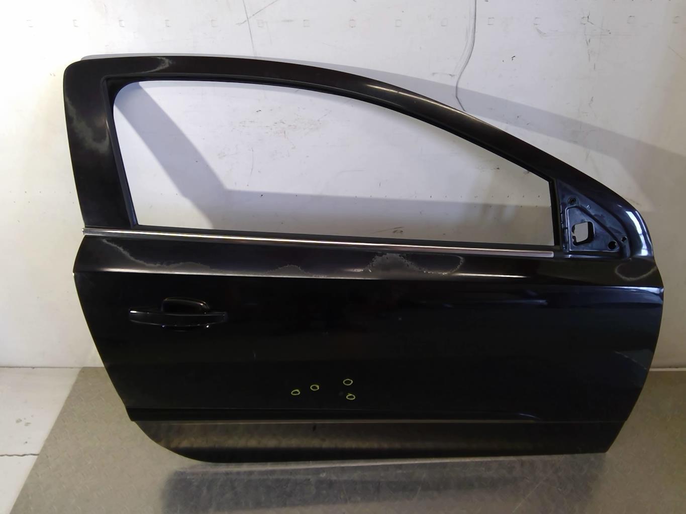 Porte avant droit OPEL ASTRA H GTC PHASE 1 Diesel - 1