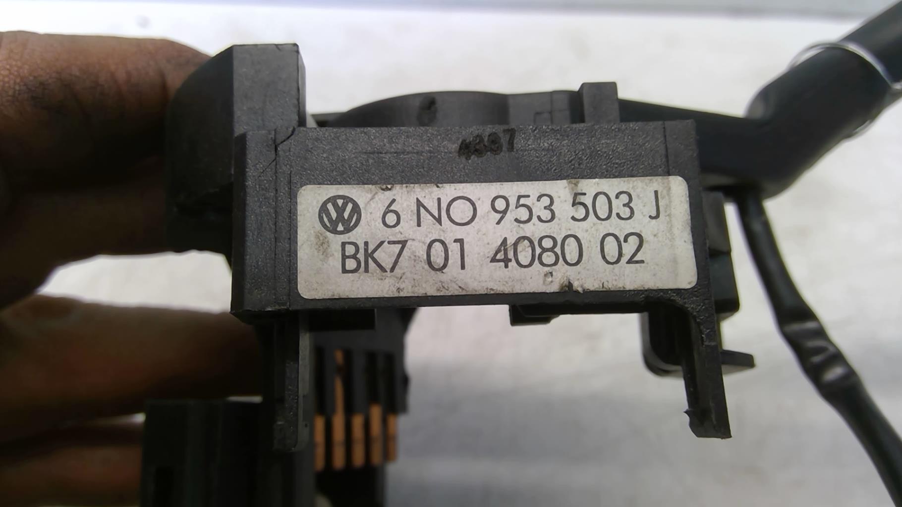 Devio tergicristalli VOLKSWAGEN POLO 3 PHASE 1 Gasolina - 1