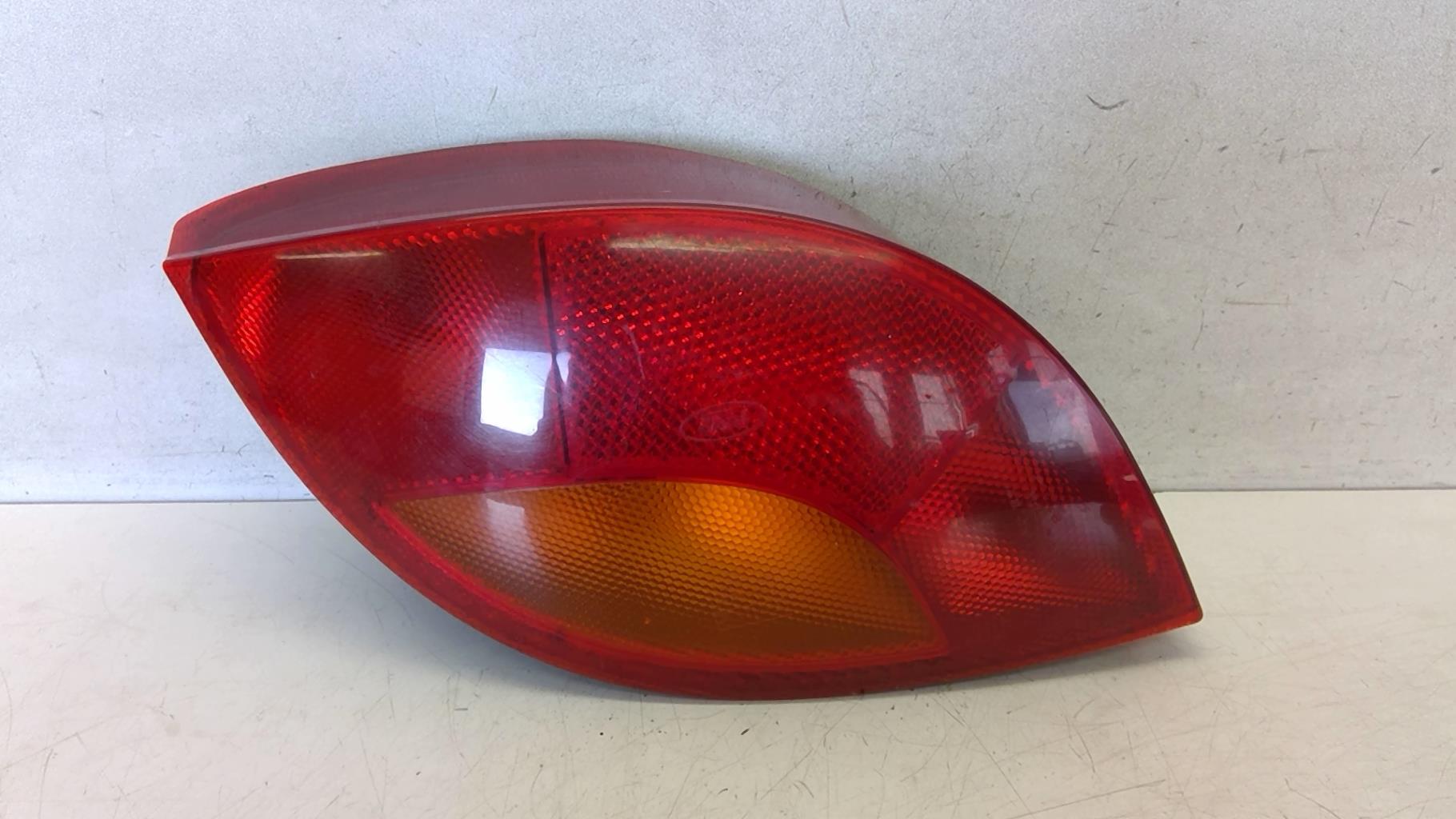 Fanale posteriore principale sinistro (luci) FORD KA 1 PHASE 1 Gasolina - 1
