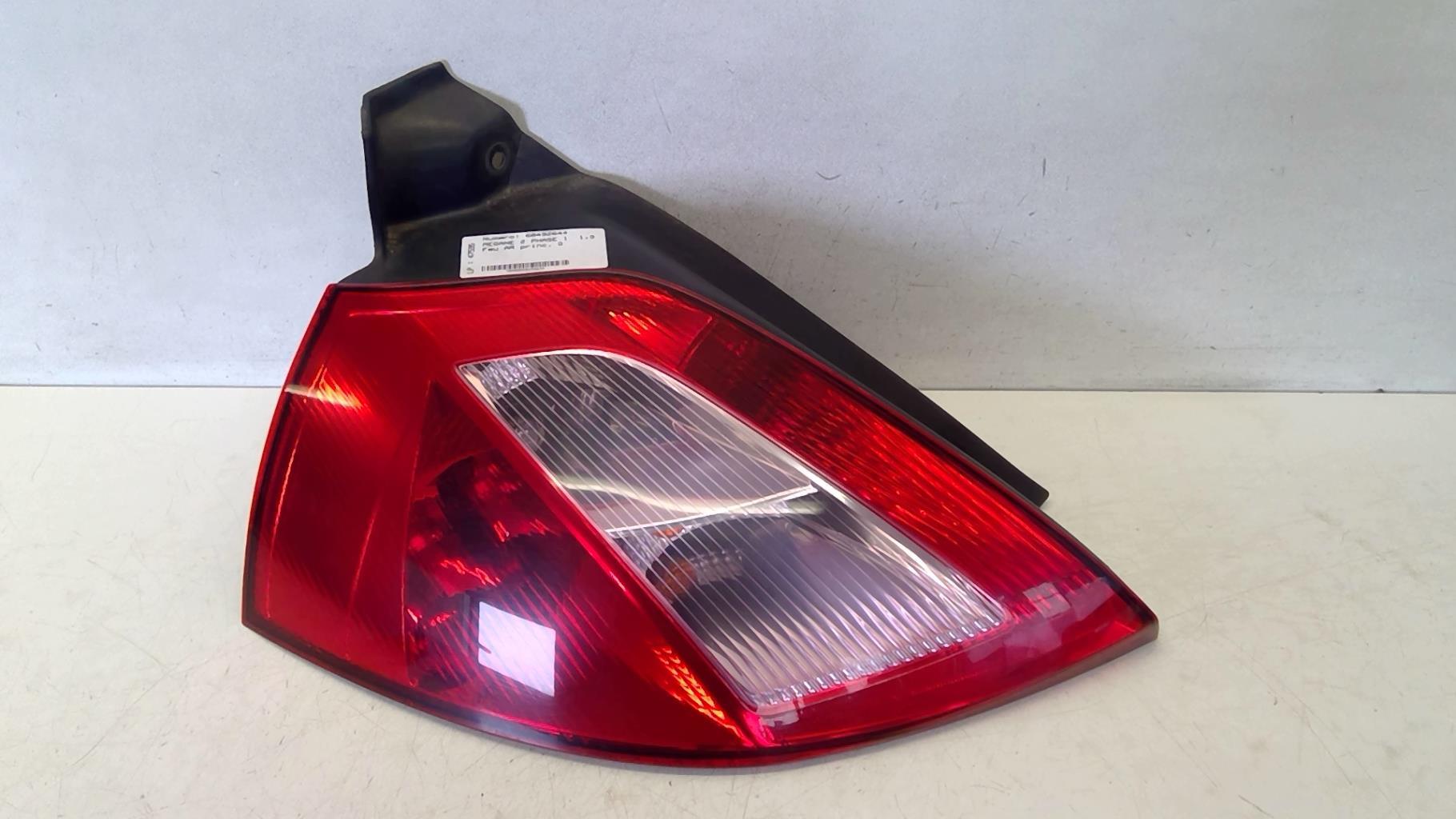 Fanale posteriore principale sinistro (luci) RENAULT MEGANE 2 PHASE 1 Diésel - 1
