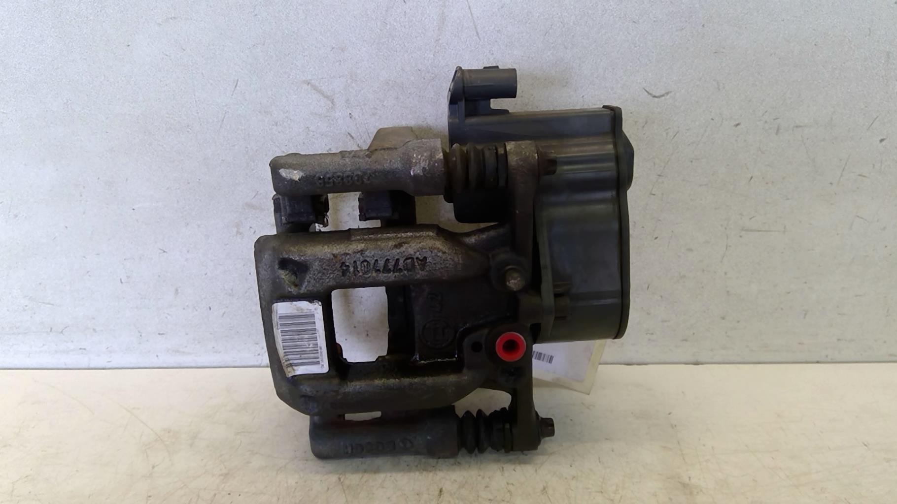 Pinza freni posteriore sinistra PEUGEOT 308 2 SW PHASE 1 BREAK Gasolina - 1