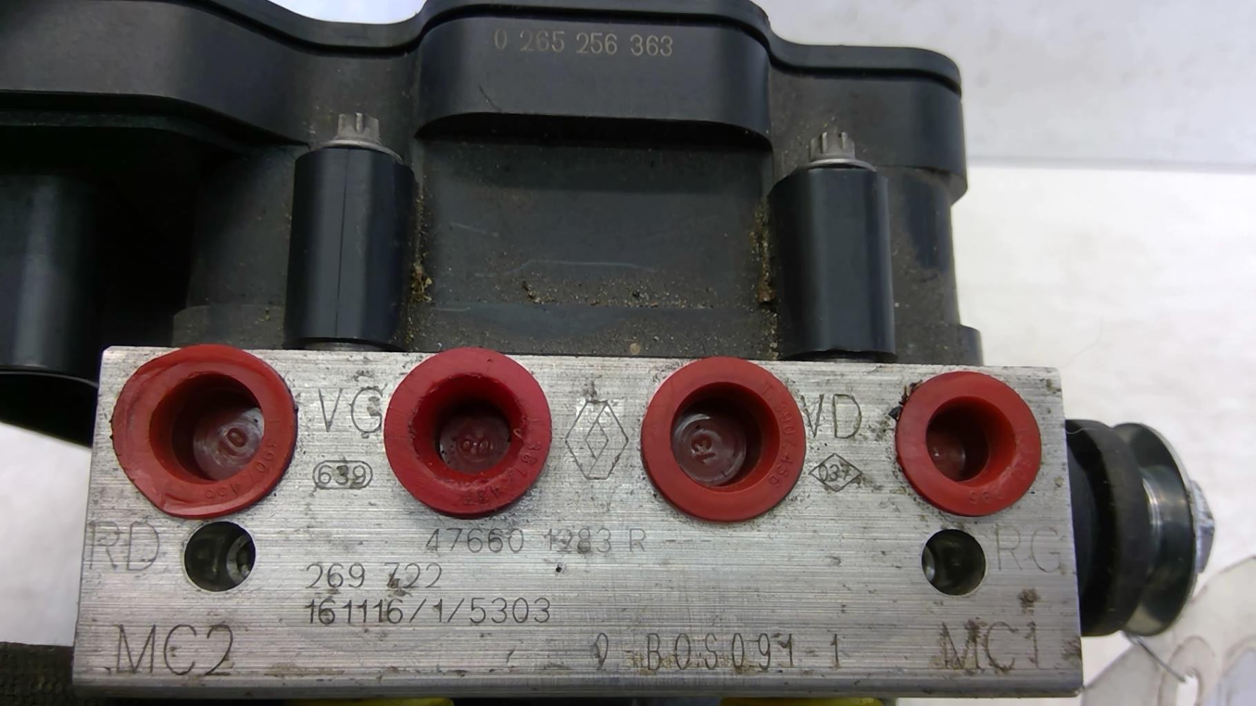 Blocco ABS (antibloccaggio freni) RENAULT CLIO 4 PHASE 2 Diésel - 1