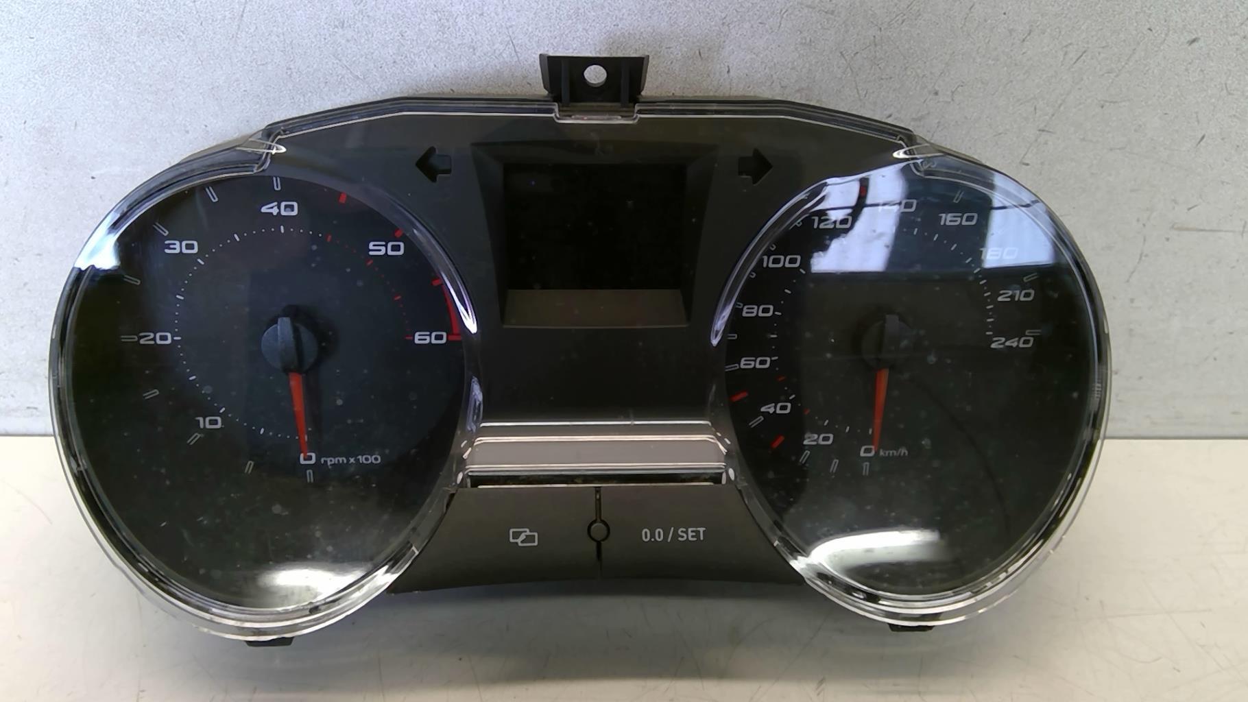 Compteur SEAT IBIZA 4 PHASE 1 Diesel - 1