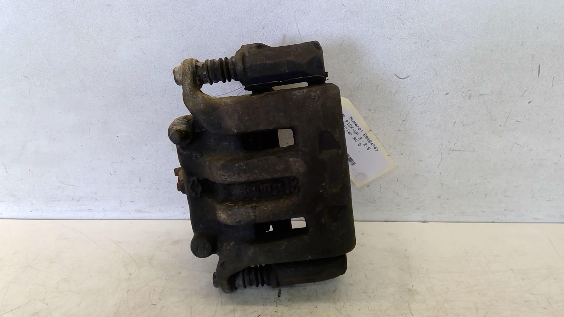Pinza freni anteriore destra NISSAN PICK-UP 3 PHASE 2  - 1