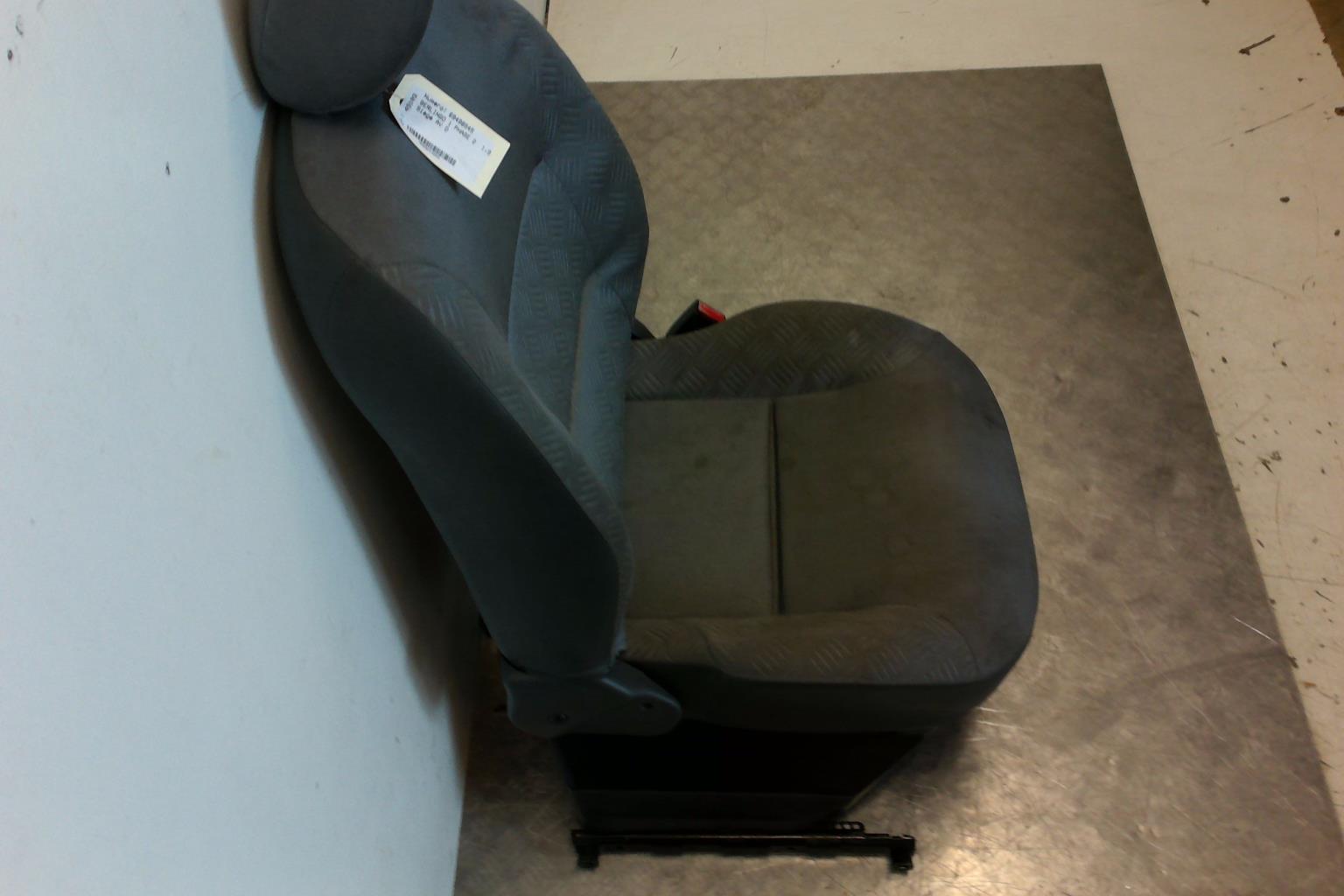 Siege avant droit CITROEN BERLINGO 1 PHASE 2 Diesel - 1