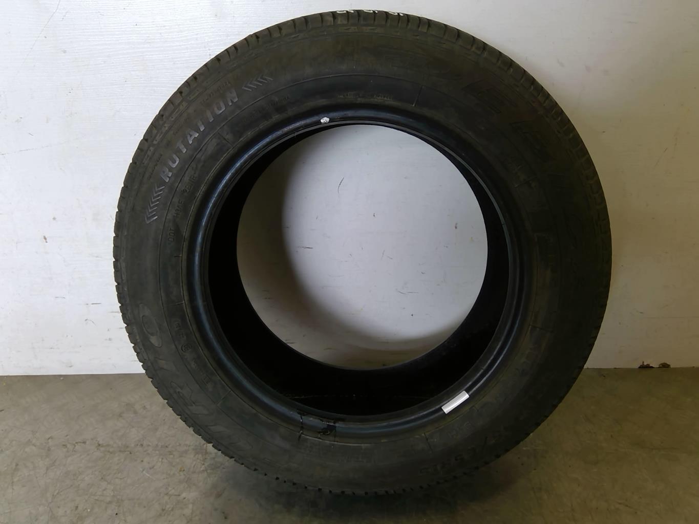 Pneu    - 1