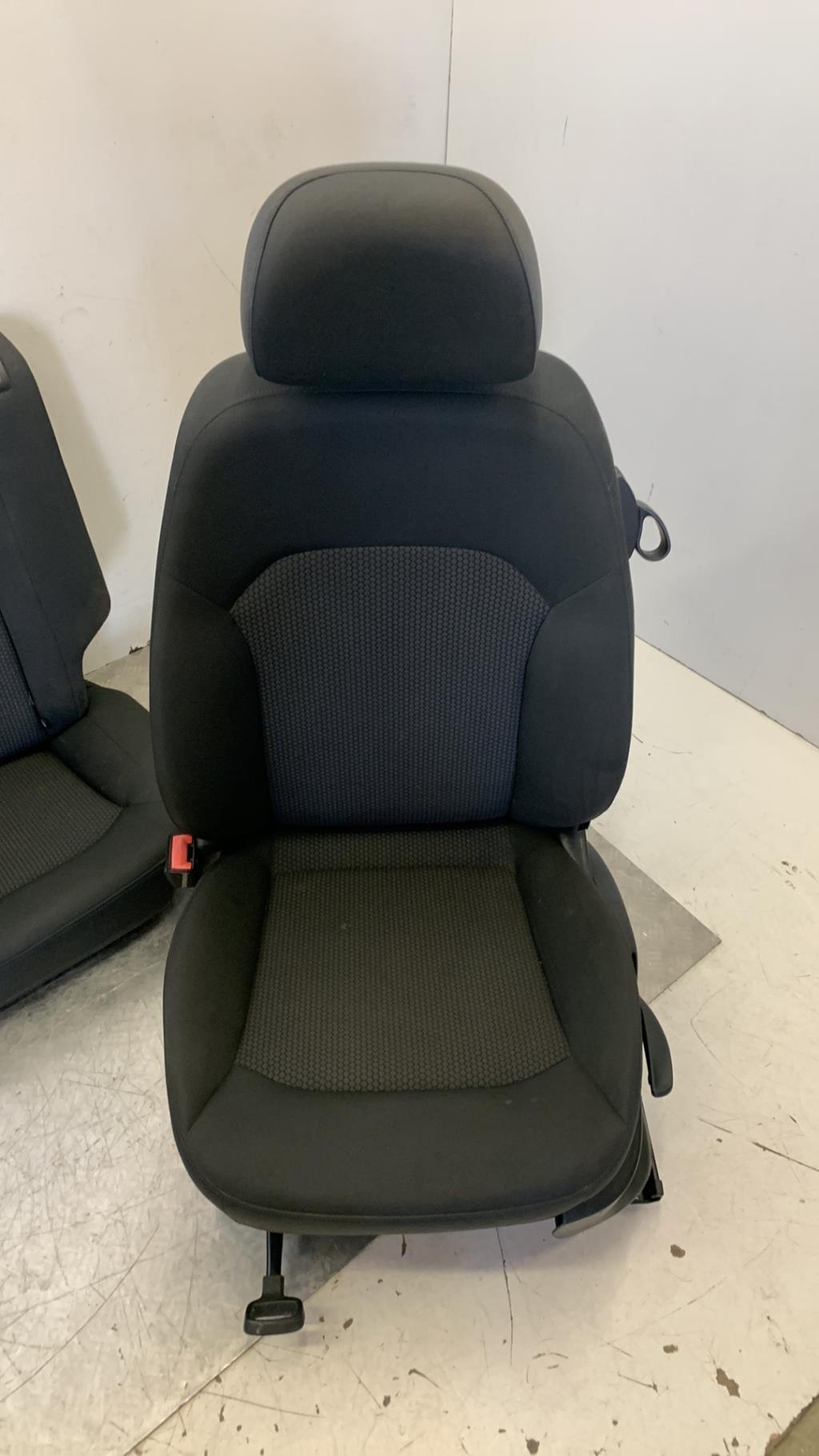 Interieur complet AUDI A1 1 PHASE 1 Essence - 1