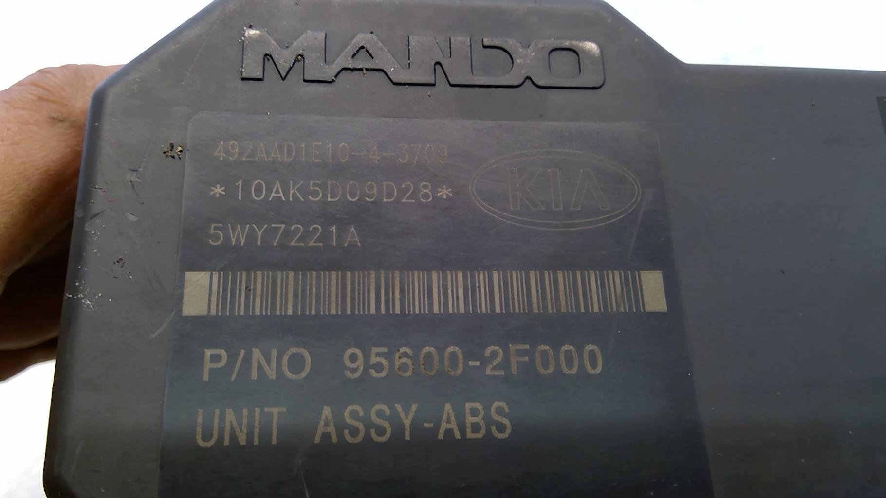 Blocco ABS (antibloccaggio freni) KIA CERATO Diésel - 1
