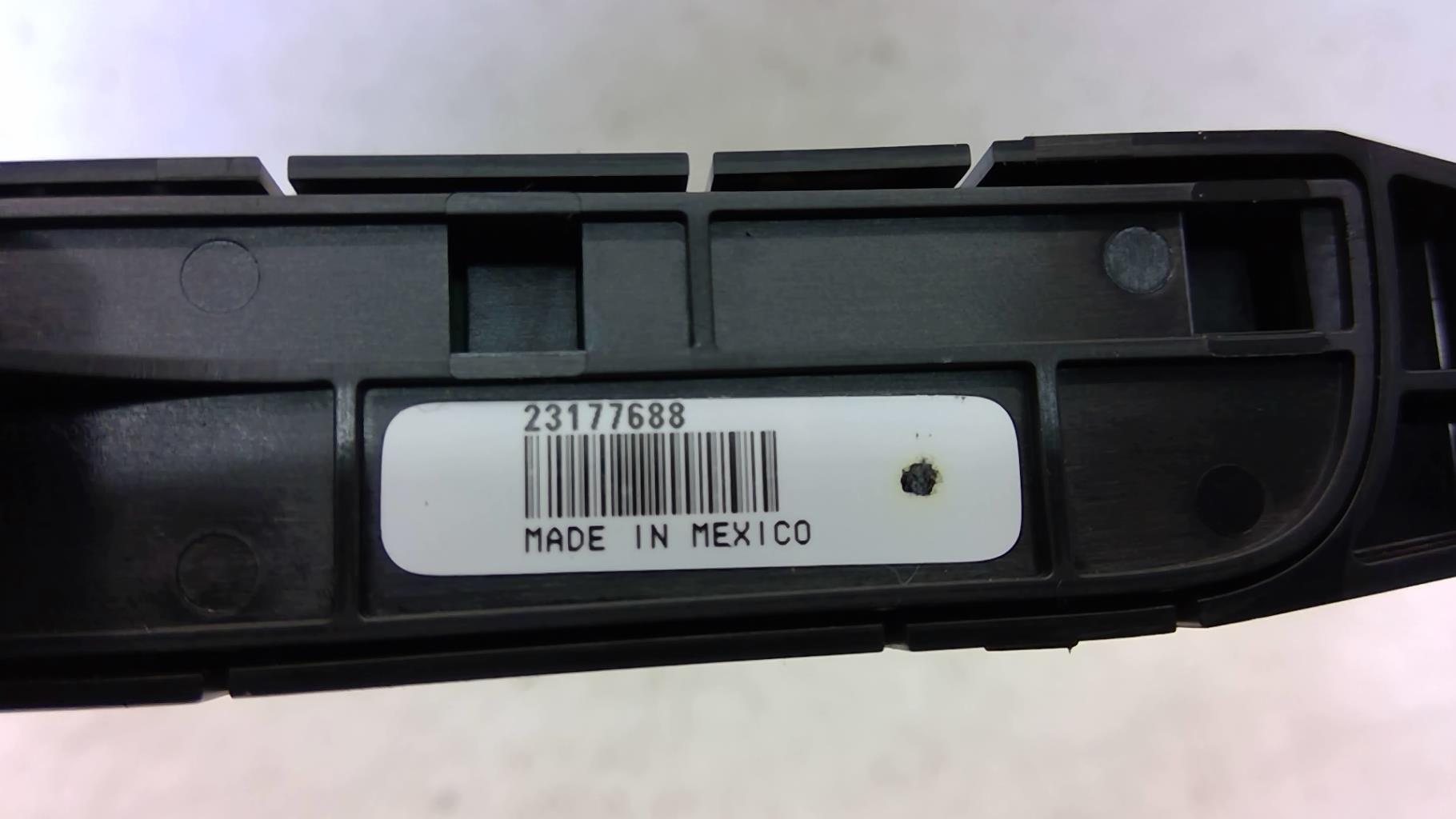 Bouton de warning OPEL INSIGNIA 1 PHASE 2 BREAK Diesel - 1