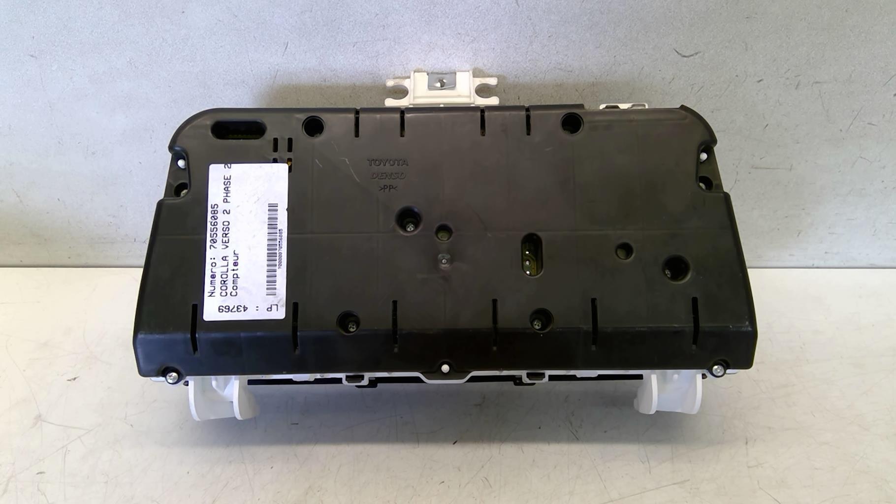 Compteur TOYOTA COROLLA VERSO 2 PHASE 2 Diesel - 1