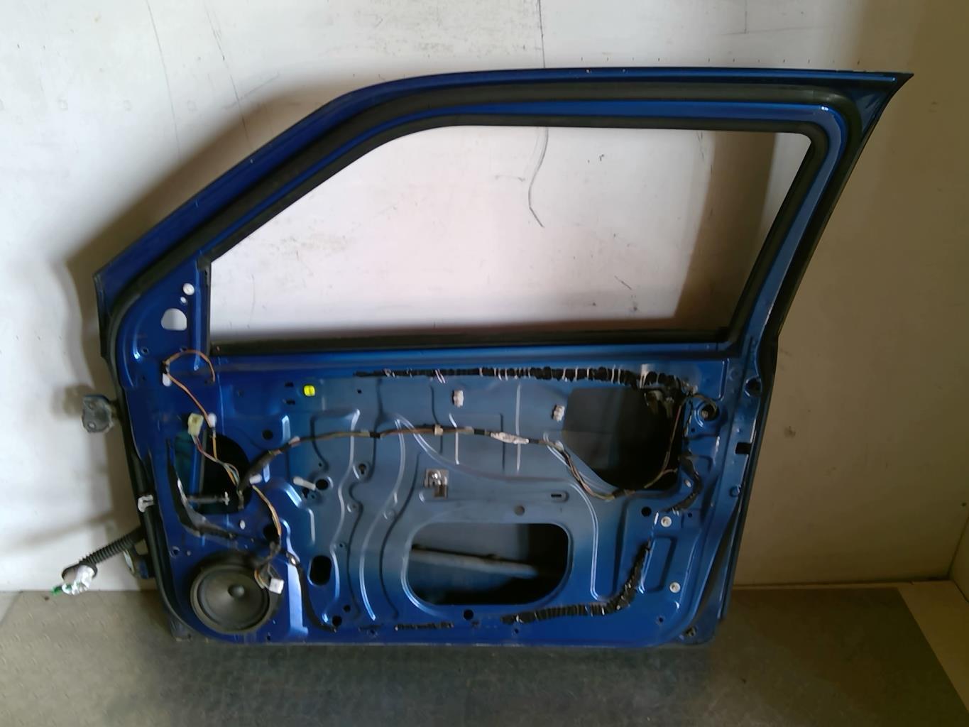 Porte avant droit SUZUKI SWIFT 3 Diesel - 1