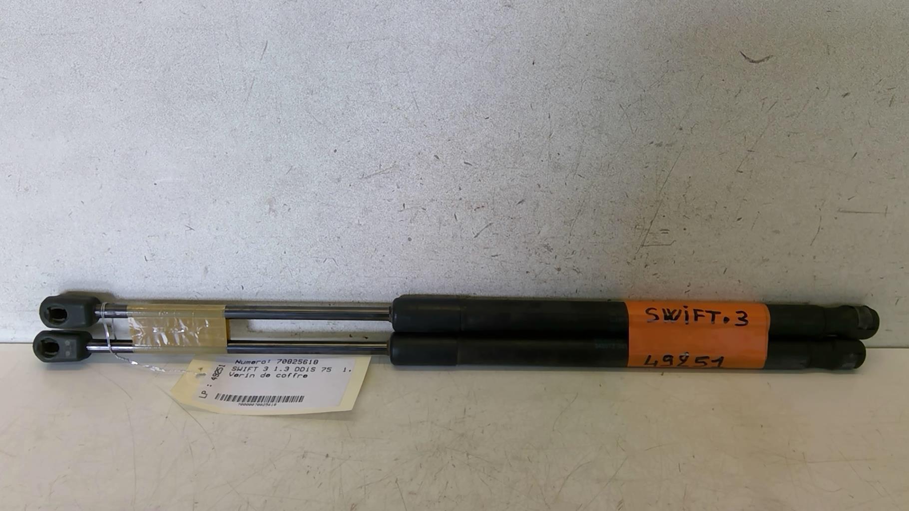 Verin de coffre SUZUKI SWIFT 3 Diesel - 1