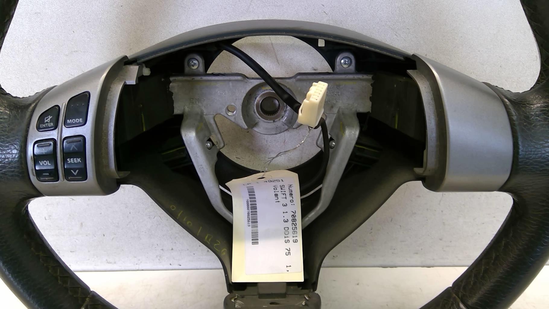 Volant SUZUKI SWIFT 3 Diesel - 1