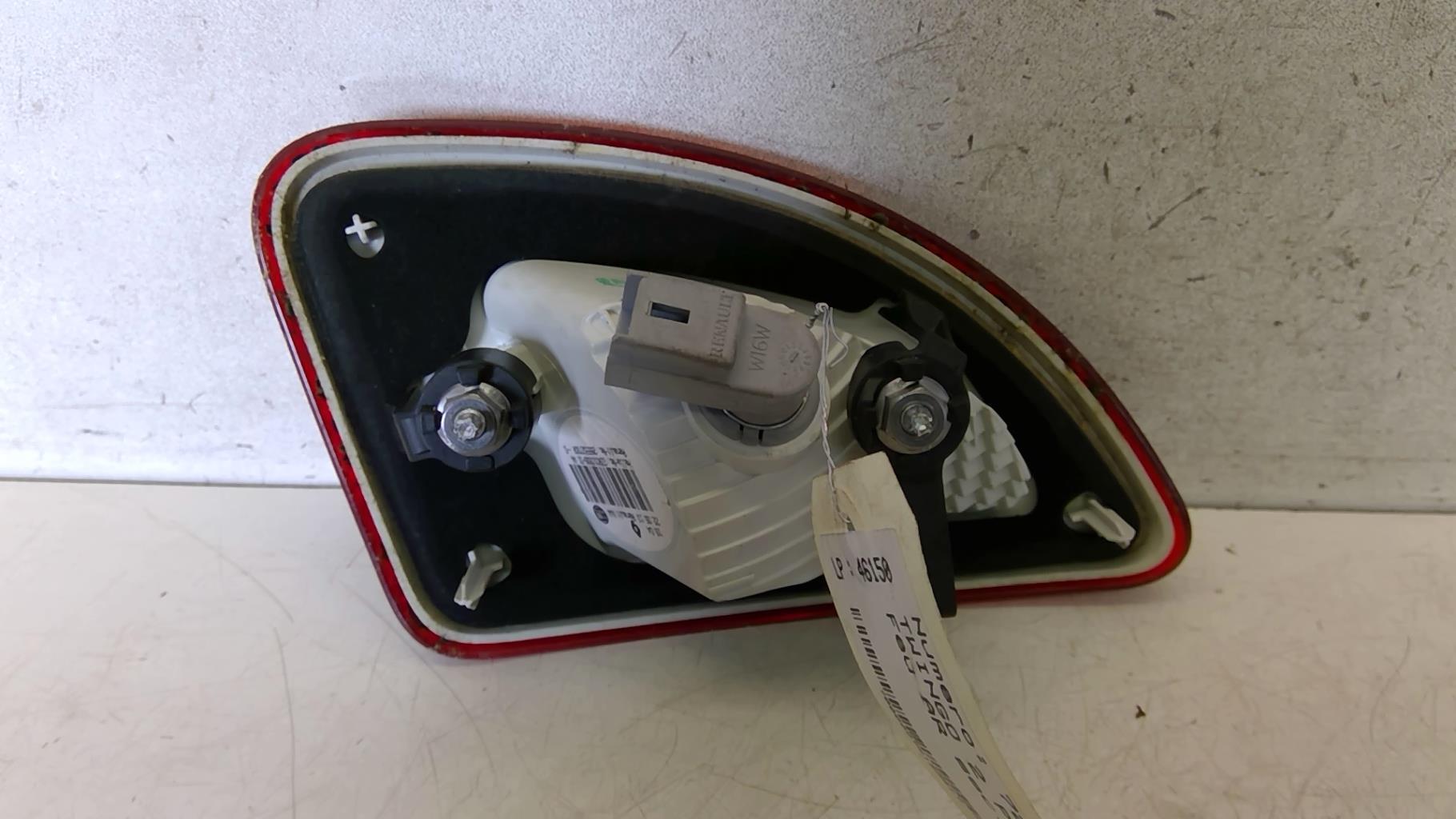 Feu arriere secondaire gauche (feux) RENAULT TWINGO 2 PHASE 2 Essence - 1