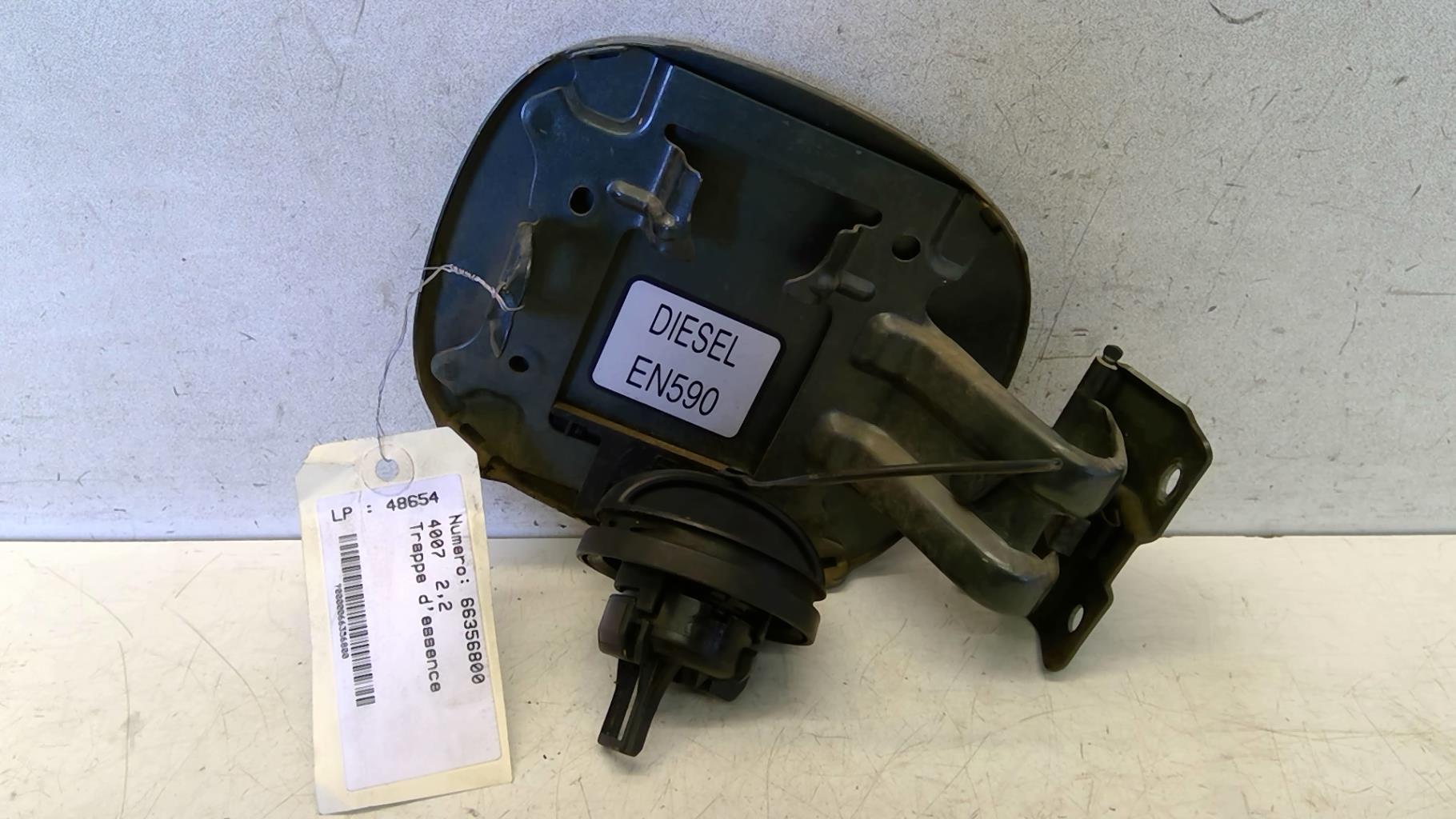 Trappe d'essence PEUGEOT 4007 Diesel - 1