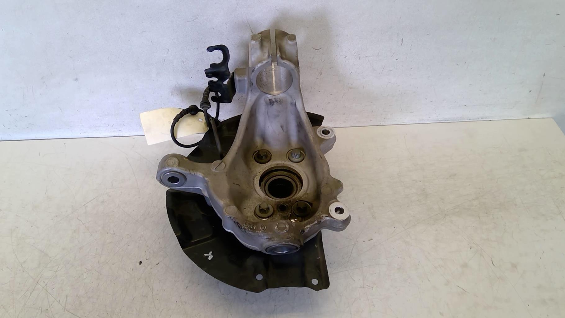 Fuso a snodo anteriore sinistro RENAULT SCENIC 4 Gasolina - 1