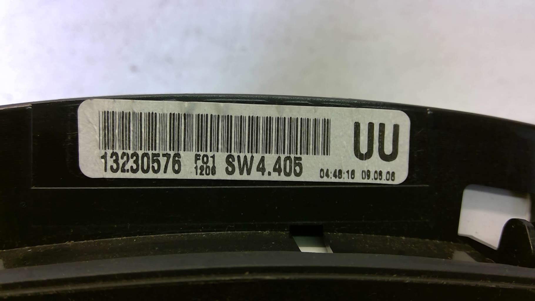 Compteur OPEL ASTRA H GTC PHASE 1  - 1