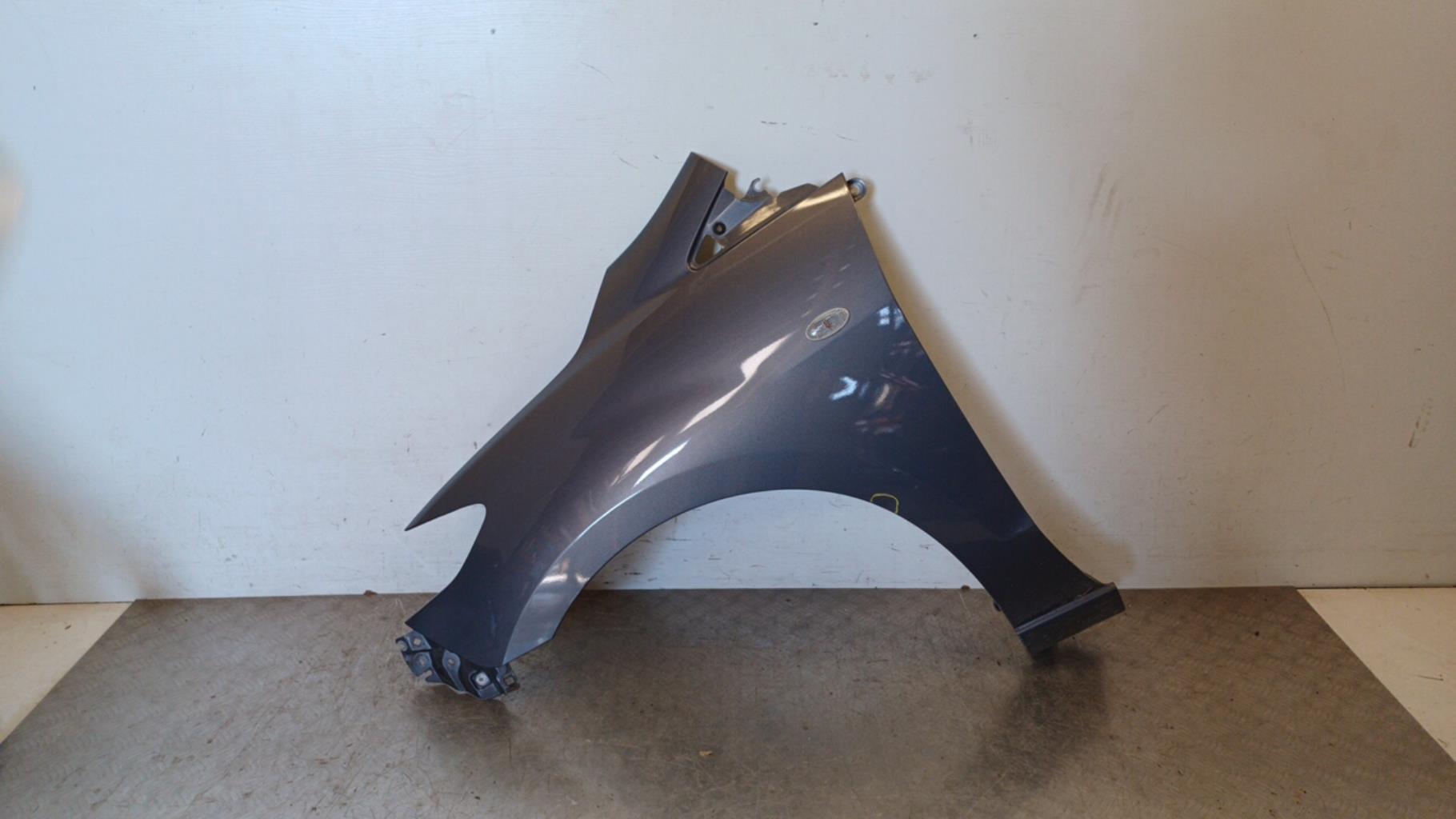 Aile avant gauche MAZDA 5 1 PHASE 1 Diesel - 1